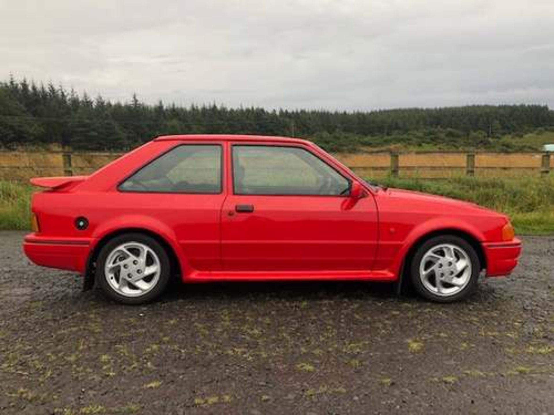 FORD ESCORT RS TURBO - 1597cc - Image 3 of 4