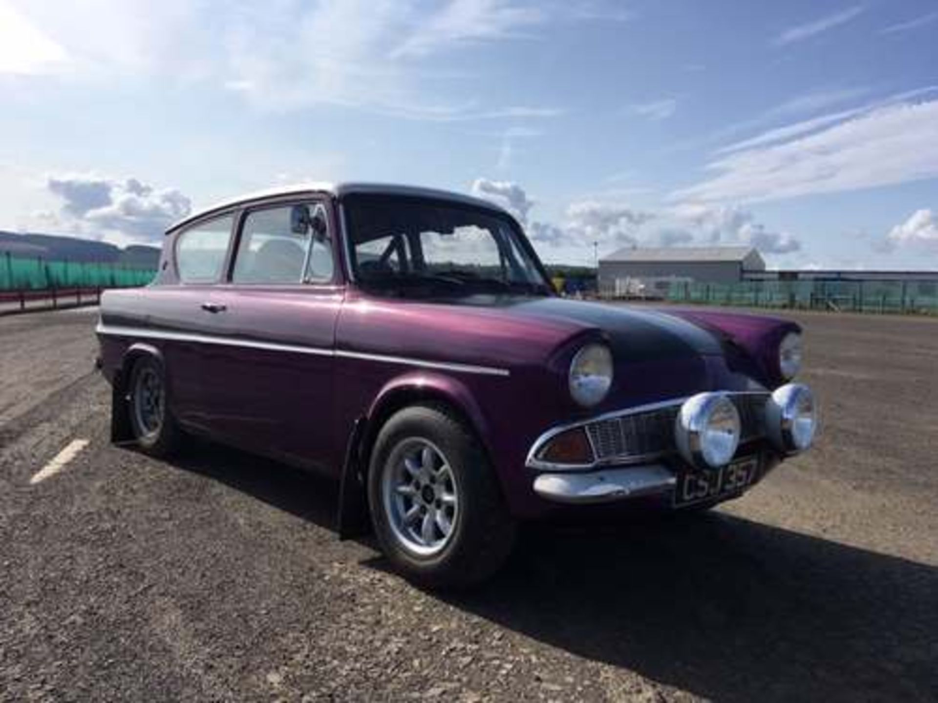 FORD ANGLIA - 1498cc - Image 8 of 10