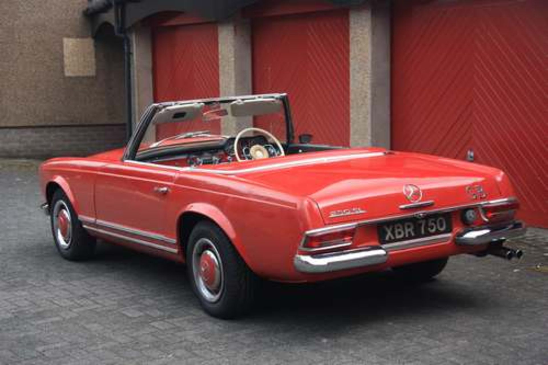 MERCEDES 230 SL - 2306cc - Image 3 of 9