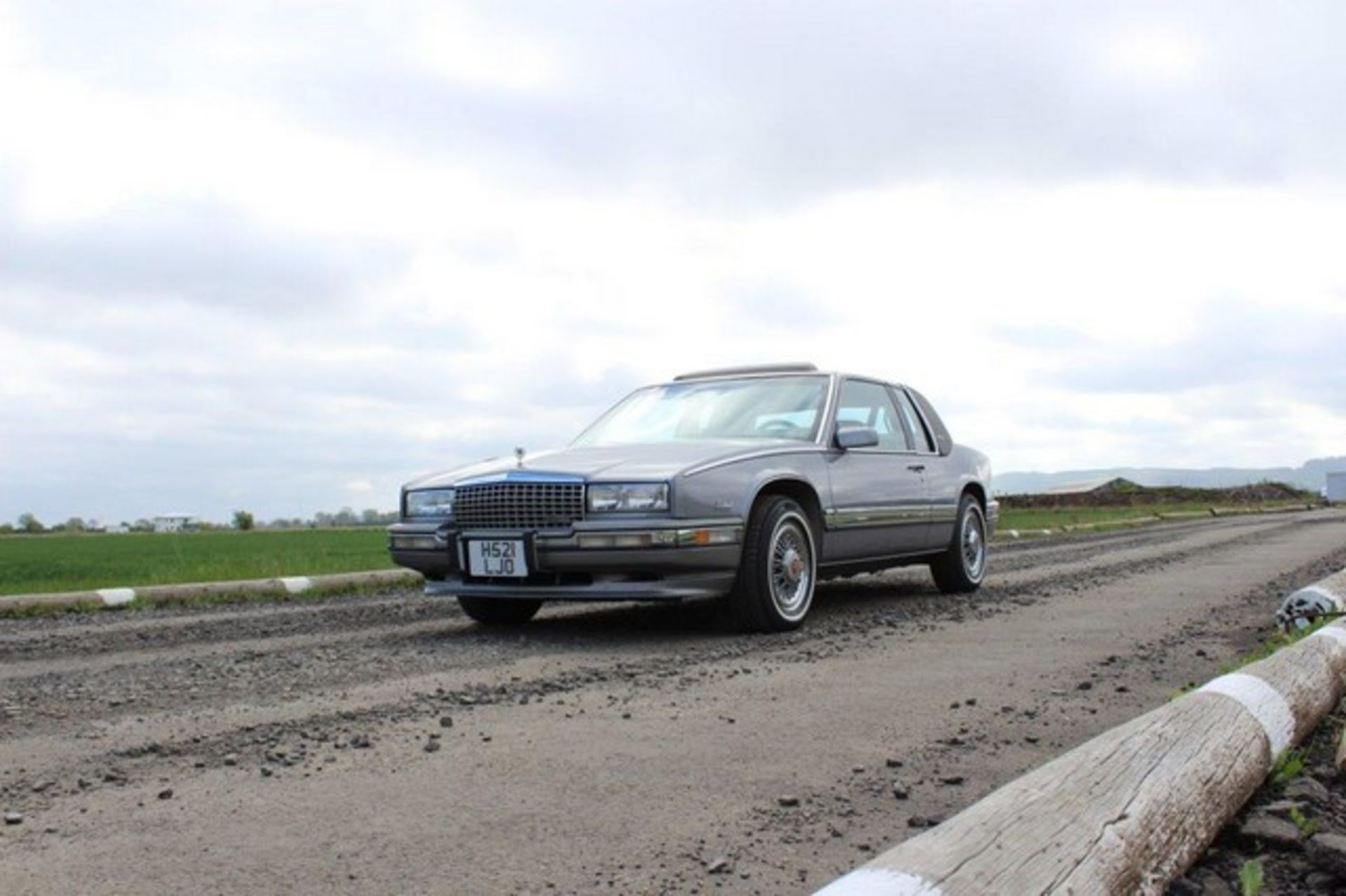 CADILLAC ELDORADO BIARRITZ 4.9 V8 - 4.9 - Image 2 of 17