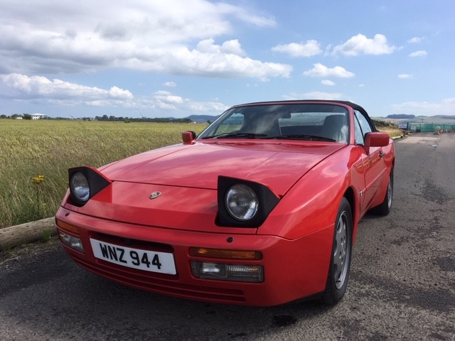 PORSCHE 944 S2 - 2969cc