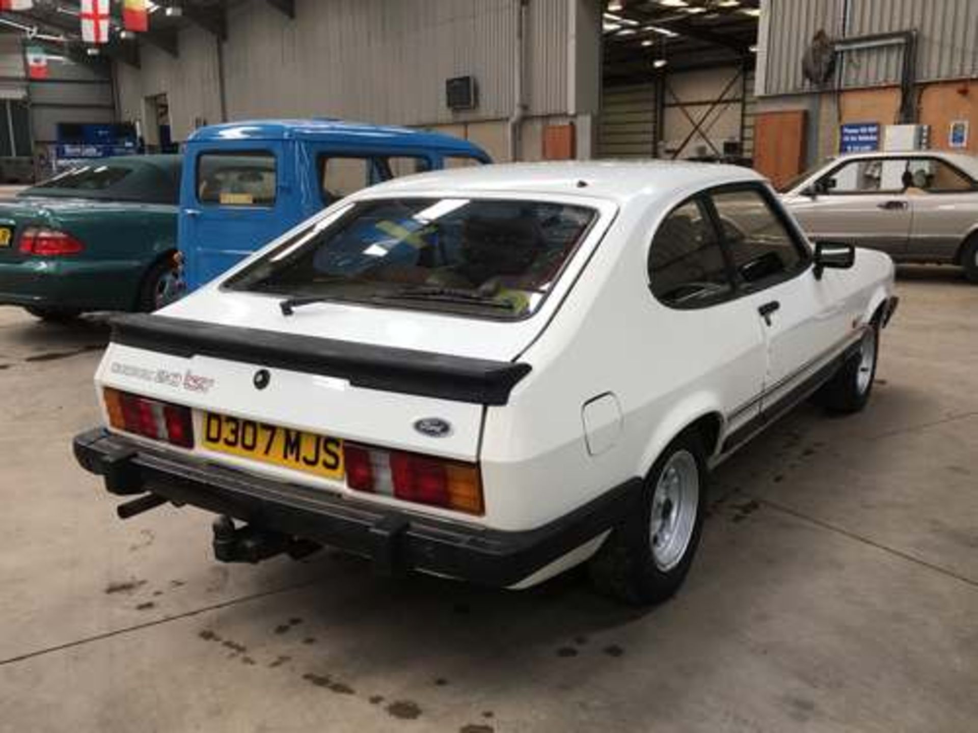 FORD CAPRI LASER - 1993cc - Image 2 of 7