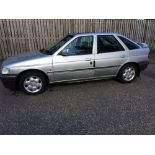 FORD ESCORT LX I - 1597cc