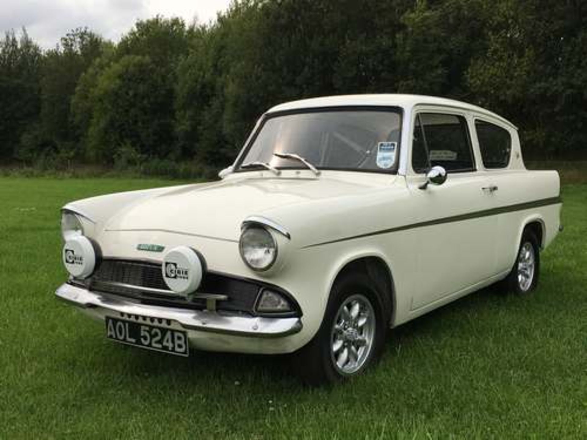 FORD ANGLIA - 997cc - Image 2 of 20