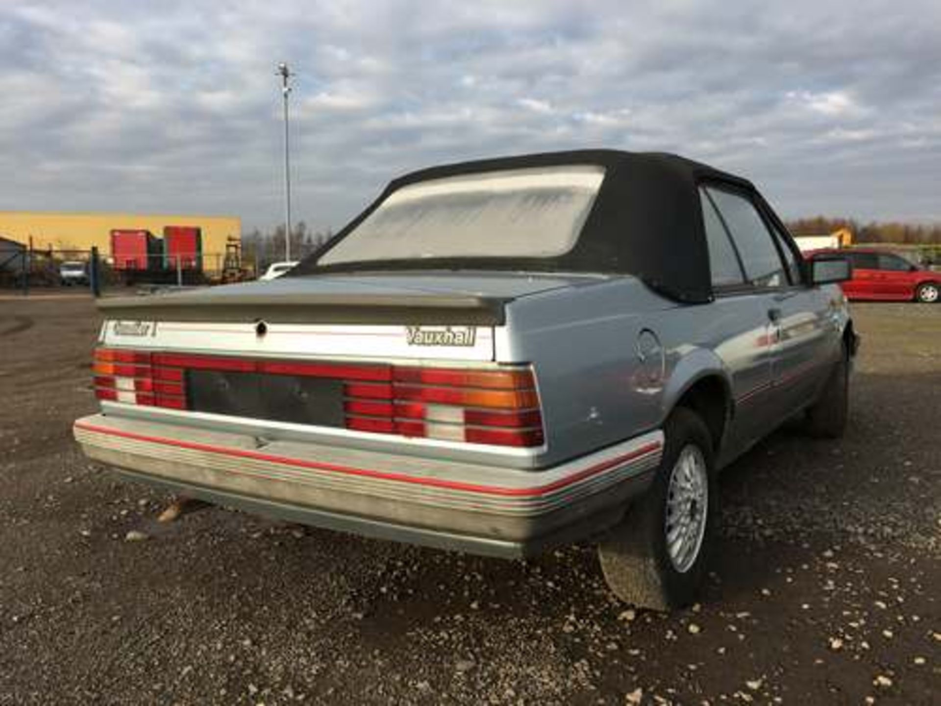 VAUXHALL CAVALIER 1.8 CABRIO - 1796cc - Image 2 of 4