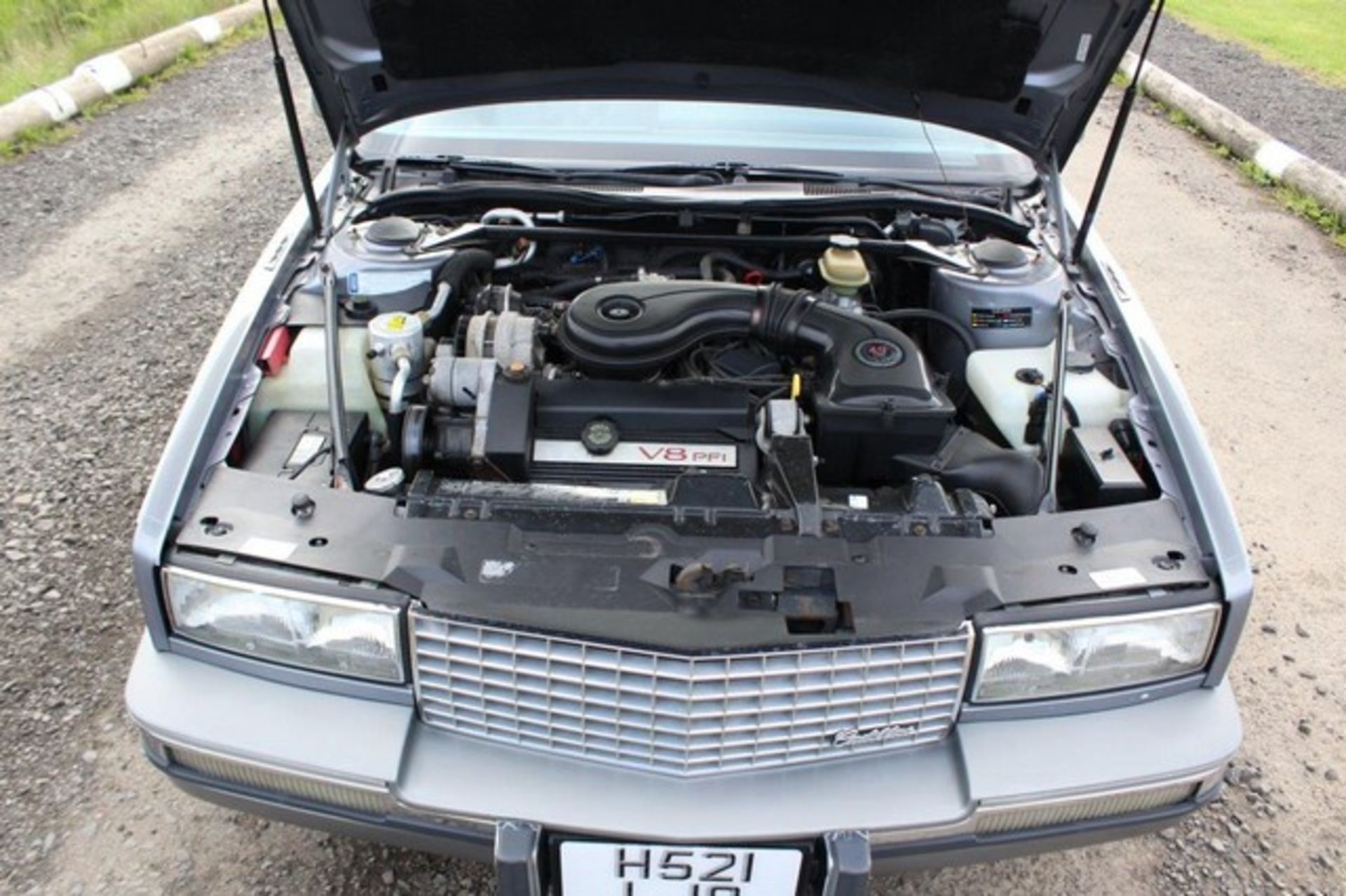 CADILLAC ELDORADO BIARRITZ 4.9 V8 - 4.9 - Image 15 of 17