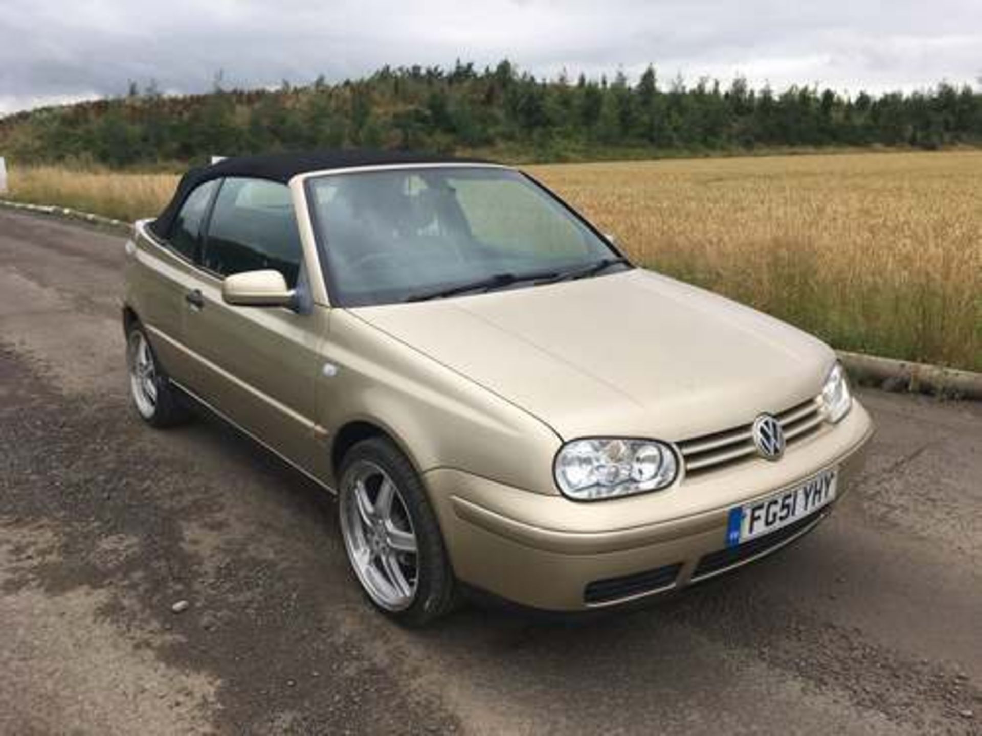 VOLKSWAGEN GOLF AVANTGARDE CABRIO - 1958cc