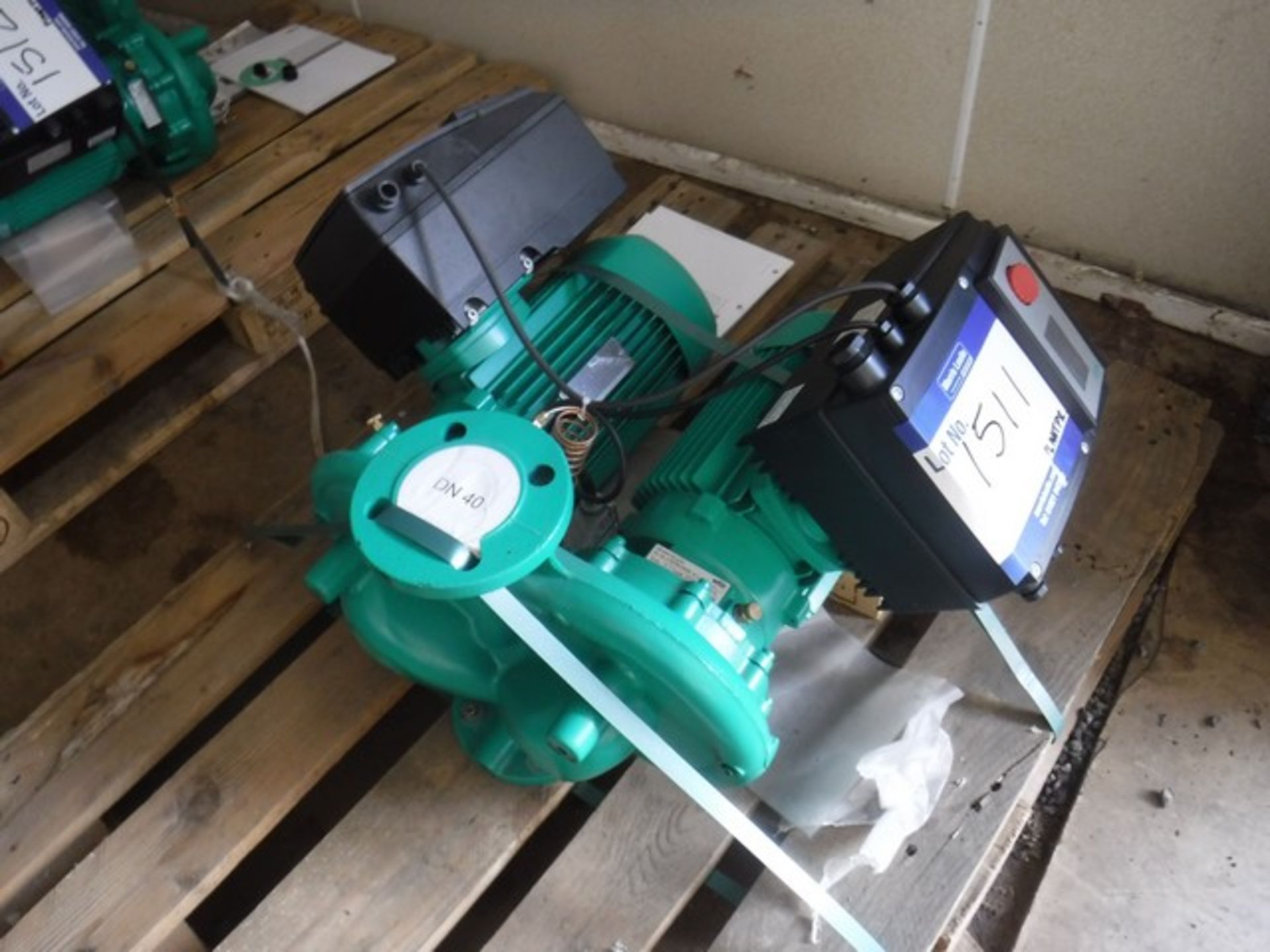 WILO VERO TWIN ELECTRONIC CIRCULATION PUMP DPE40/130-2.2/2 SN - 2158943