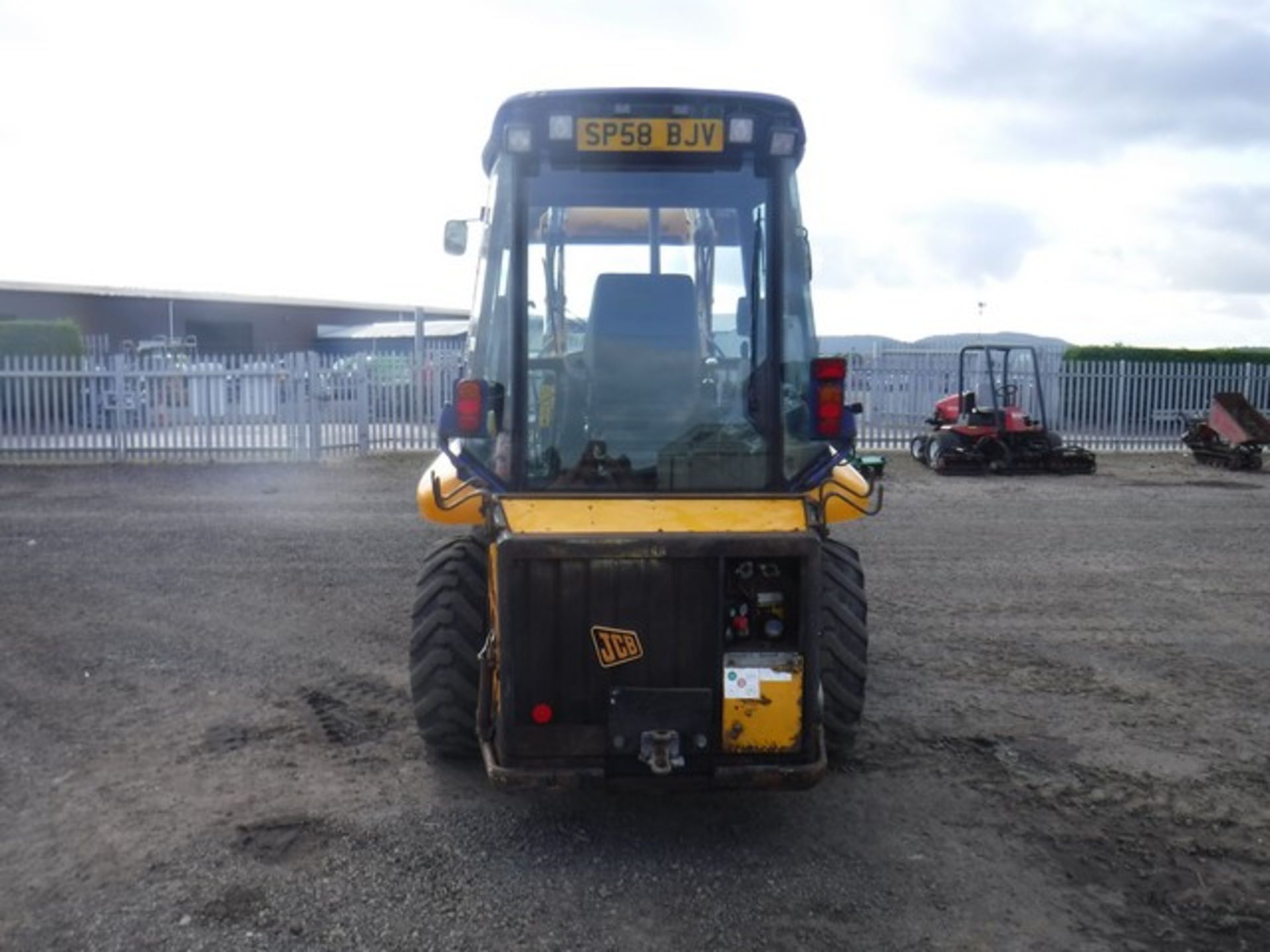 JCB 2CX AIRMASTER 2009 - 1782HRS (NOT VERIFIED) SN - HCB2CXAMA91346756 - Image 5 of 12
