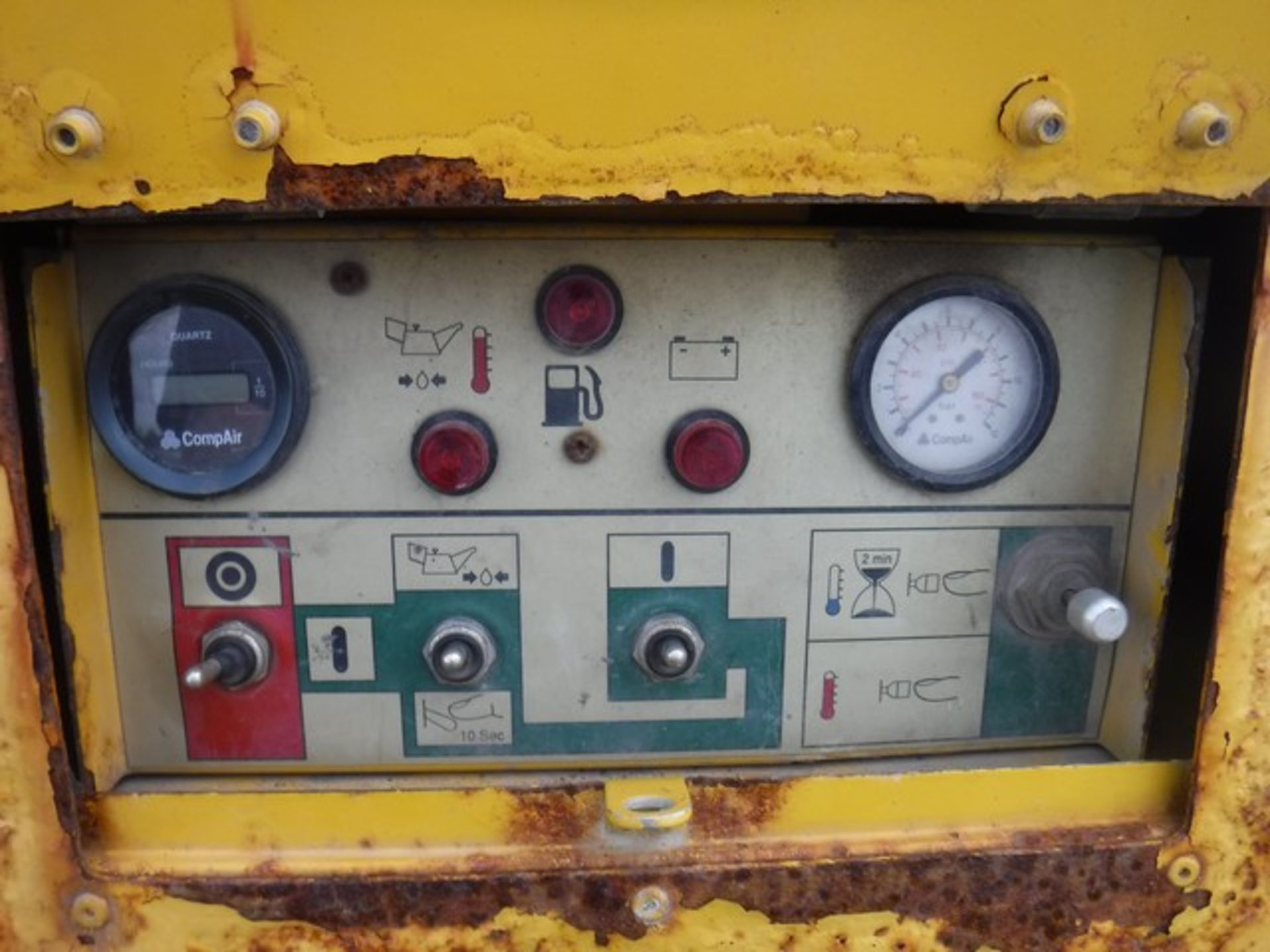 COMPAIR COMPRESSOR 699HRS (NOT VERIFIED) - Image 7 of 8