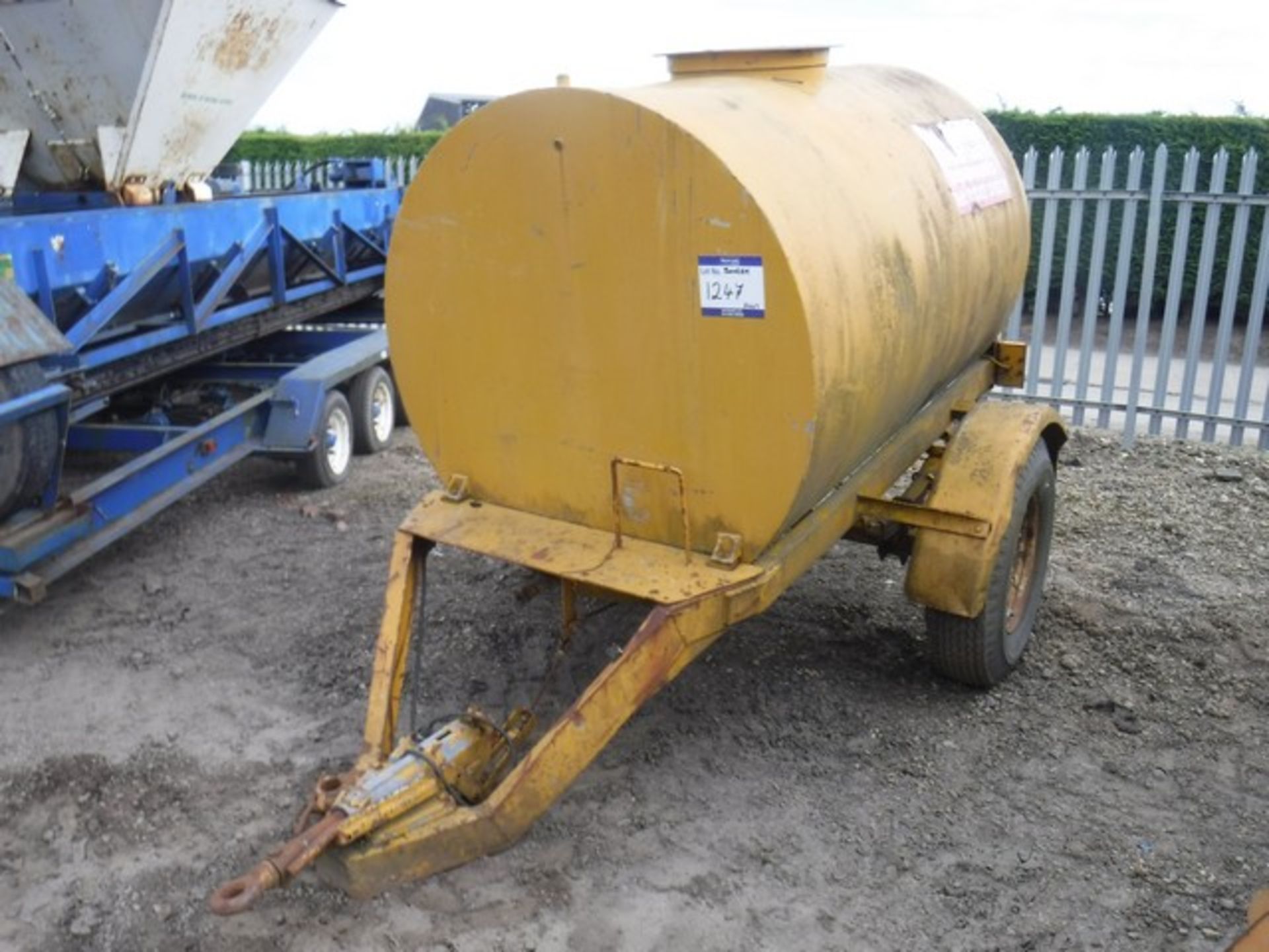 WATER BOWSER TRAILER 4FT BY 6FT