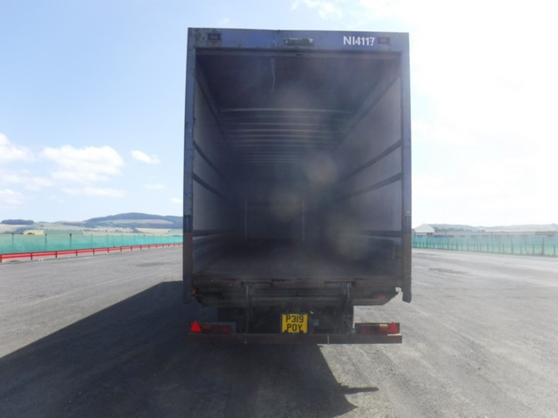 MONTRACON BLUE BOX TRAILER 2000, CN- DV61053 - Image 3 of 9