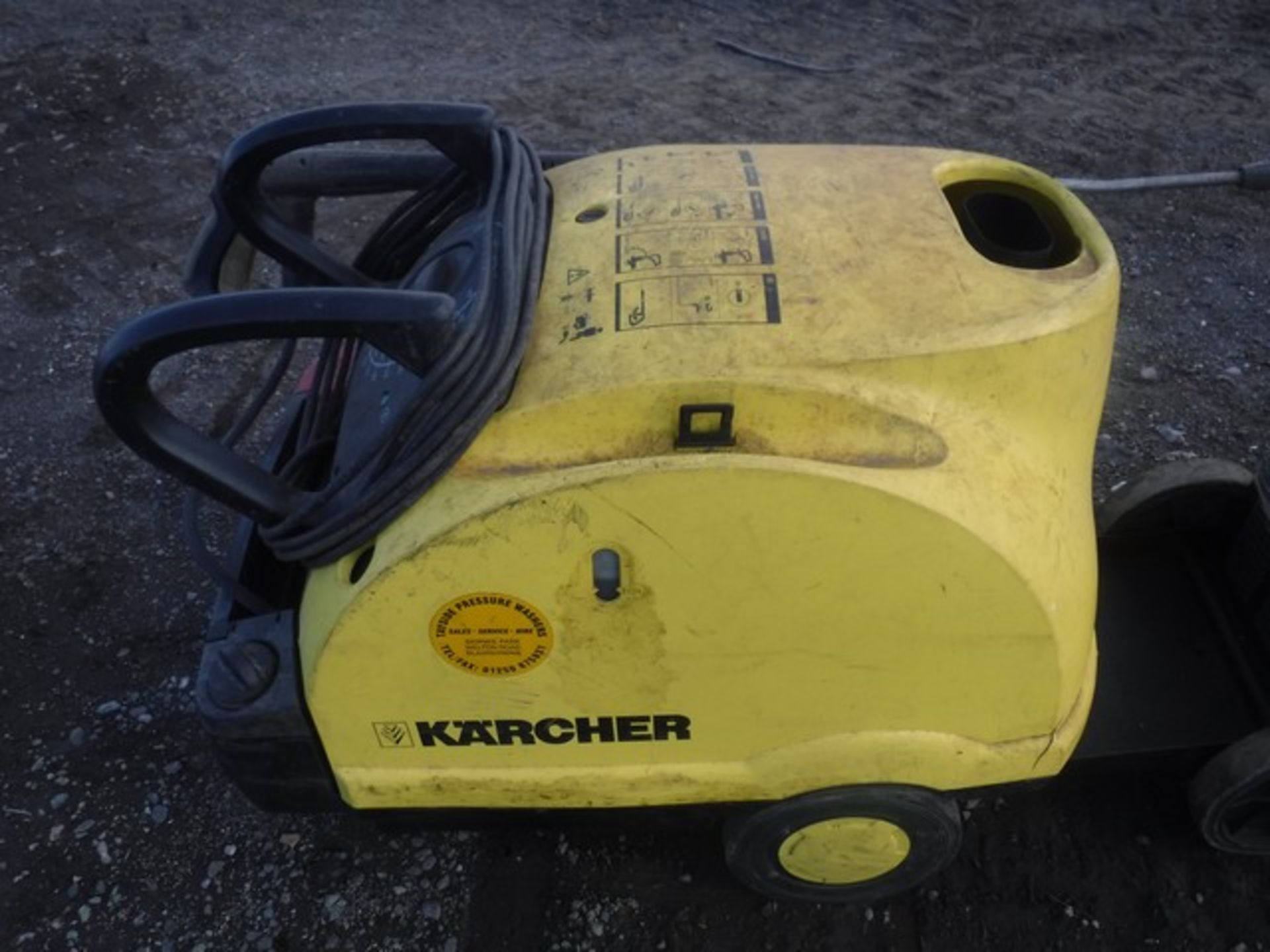 KARCHER DIESEL POWER WASHER, HOT AND COLD - Image 3 of 3