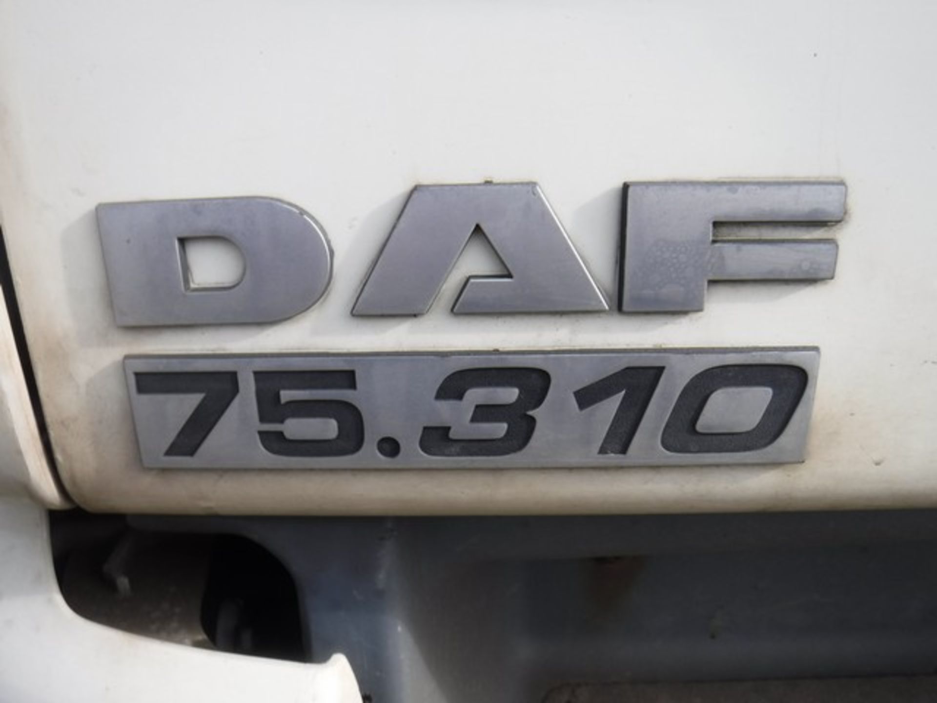 DAF TRUCKS CF - 9200cc - Image 2 of 8