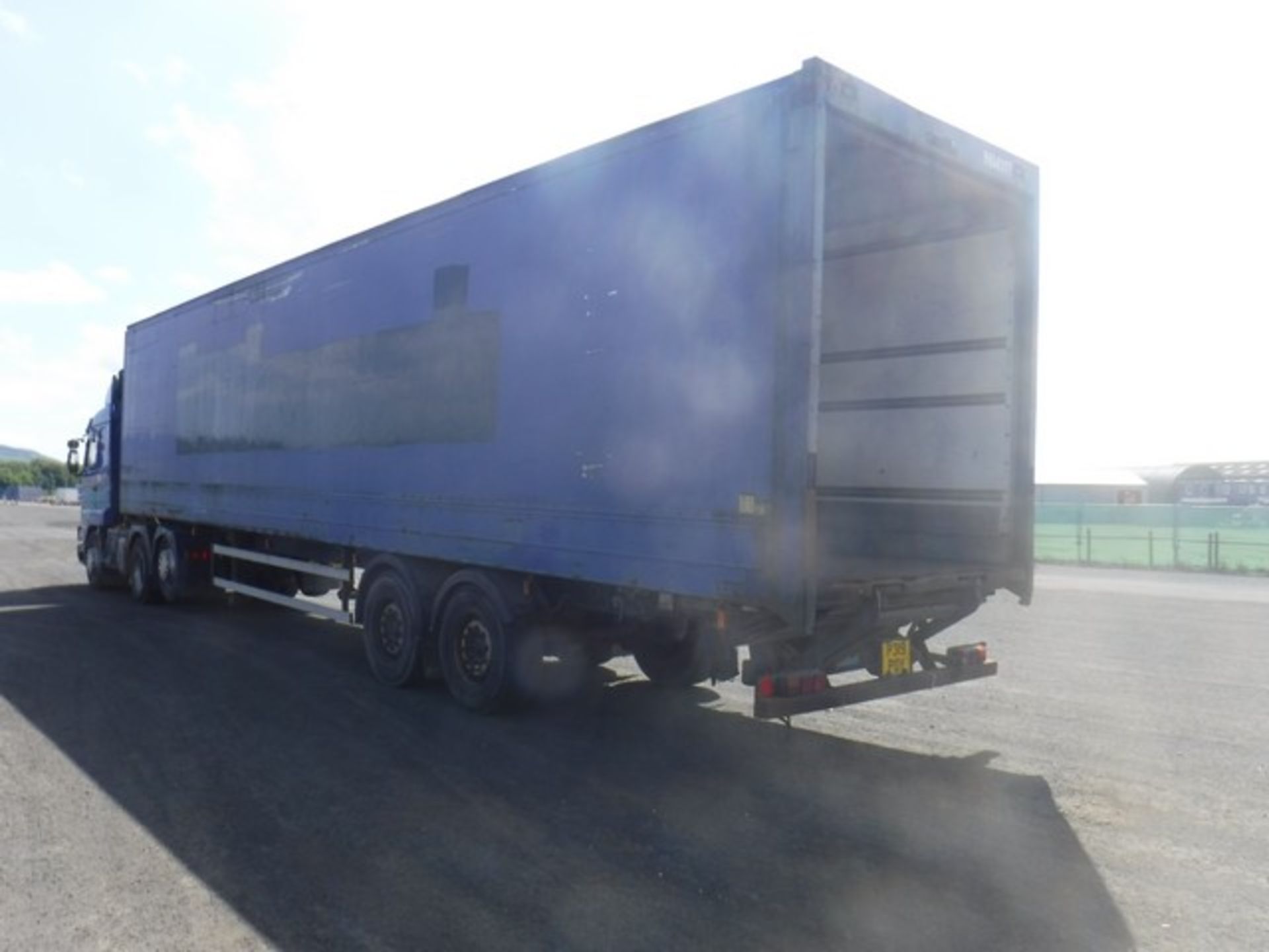 MONTRACON BLUE BOX TRAILER 2000, CN- DV61053 - Image 2 of 9