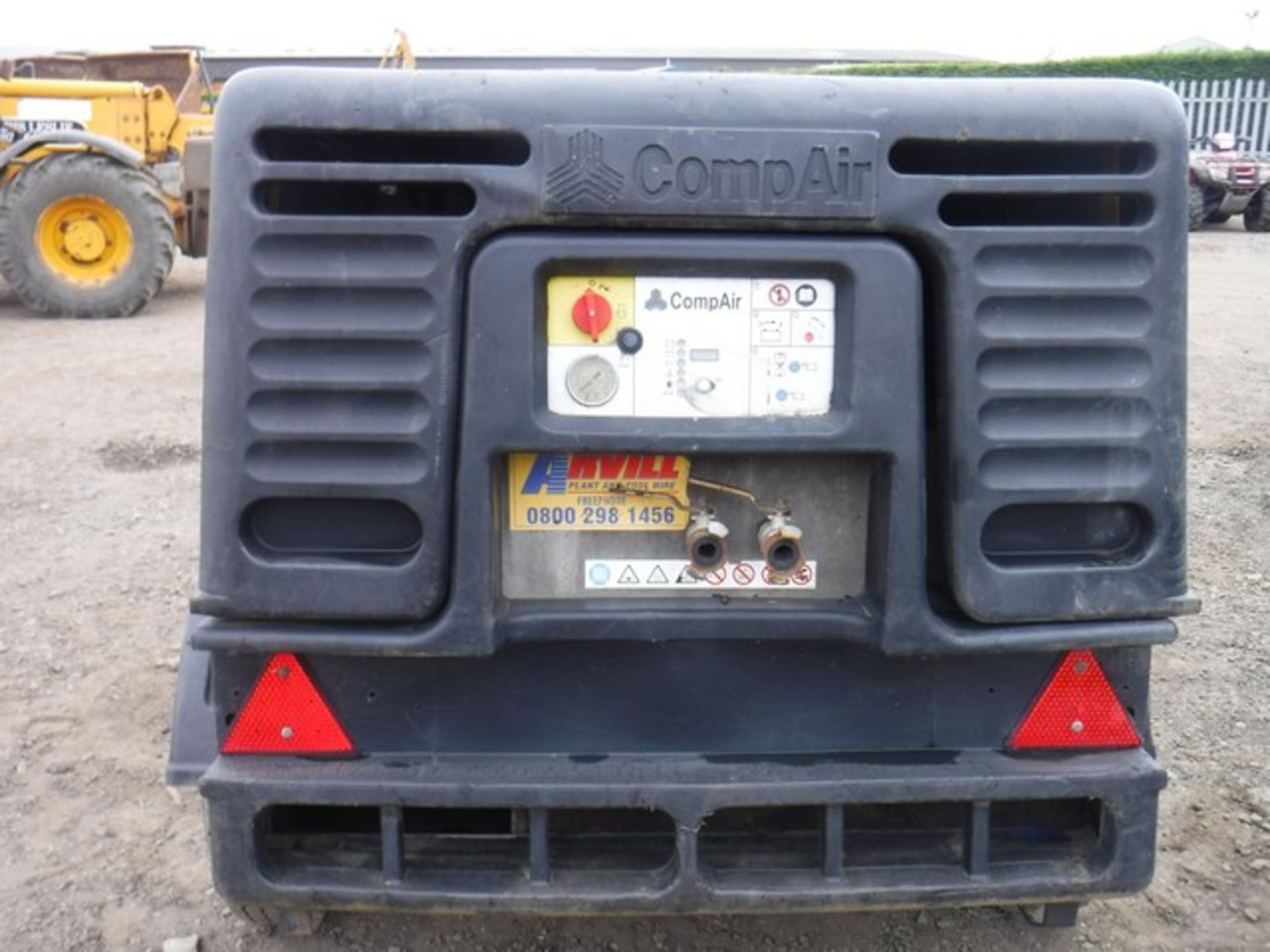 COMPAIR C42 SINGLE TOOL DIESELCOMPRESSOR 2008 - Image 3 of 7