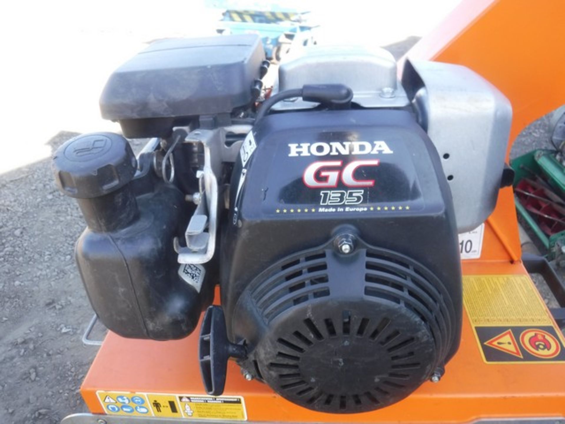 ELIET PRIMO HONDA GC135 ENGINE 2014 WOOD CHIPPER SN-144306 - Image 4 of 5