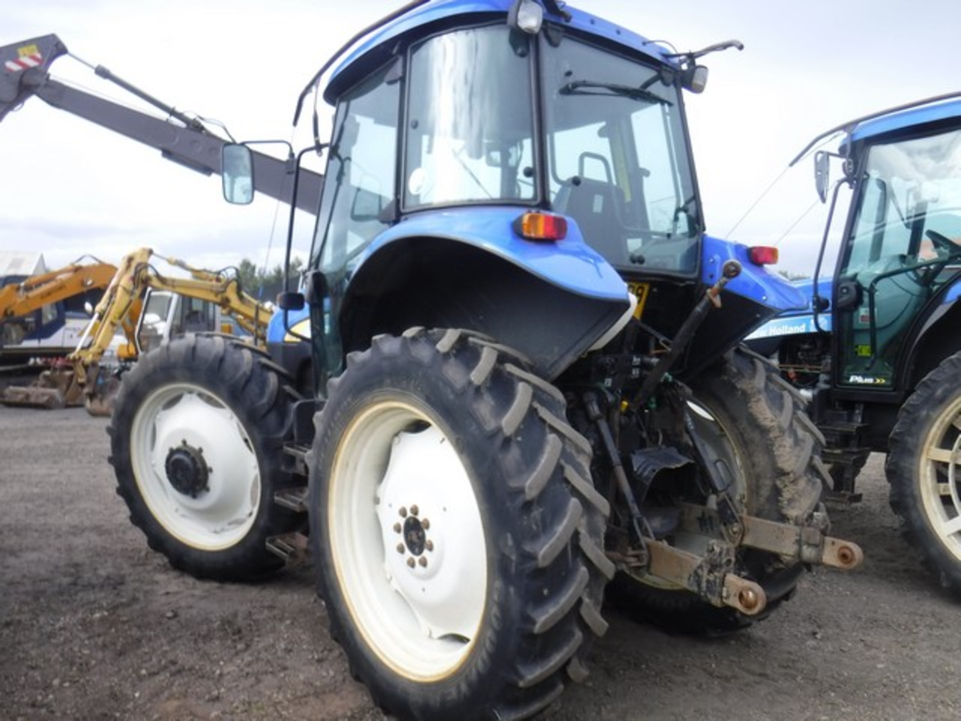 NEW HOLLAND TD95D - 0cc - Image 3 of 9