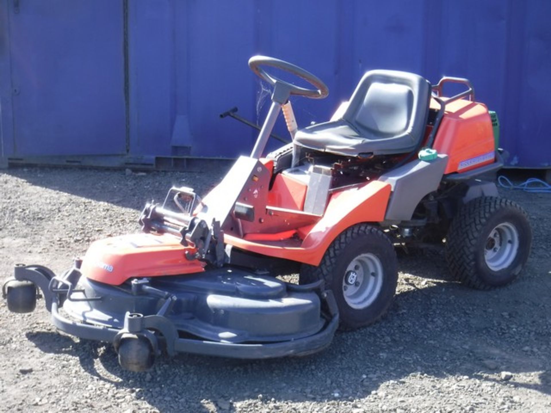 HUSQVARNA PROFLEX 18" RIDE ON MOWER 3571 HOURS