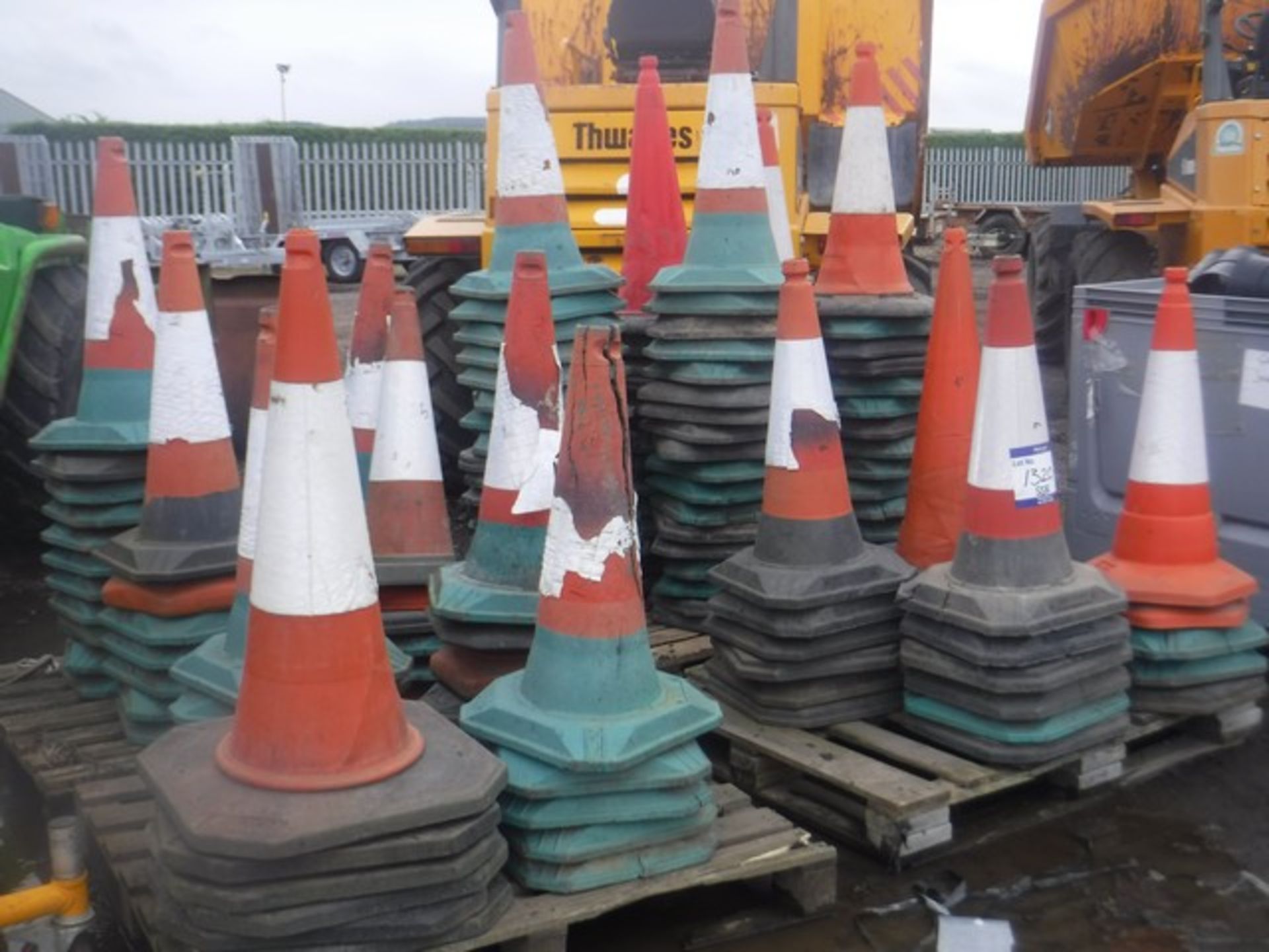 ROAD CONES x150 APPROX - Image 2 of 2
