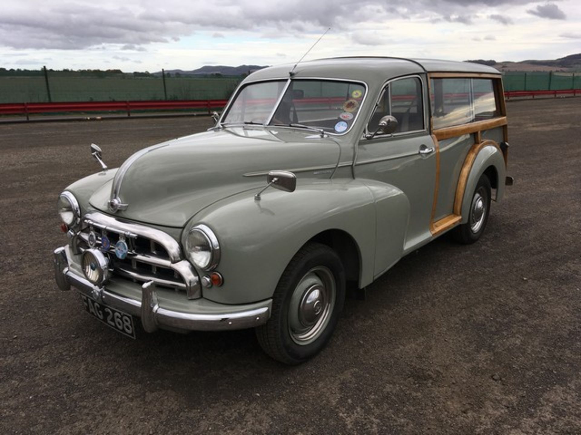 MORRIS OXFORD TRAVELLER MO - 1798cc