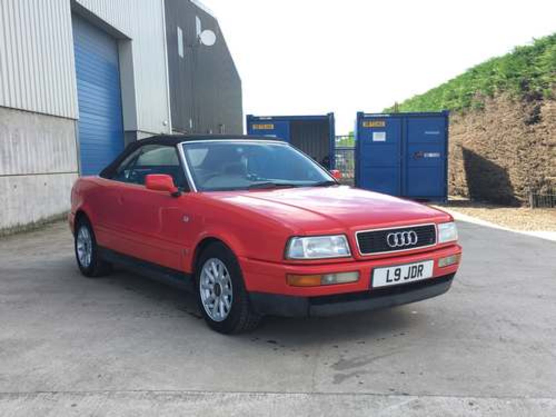 AUDI CABRIOLET - 2309cc - Image 2 of 9