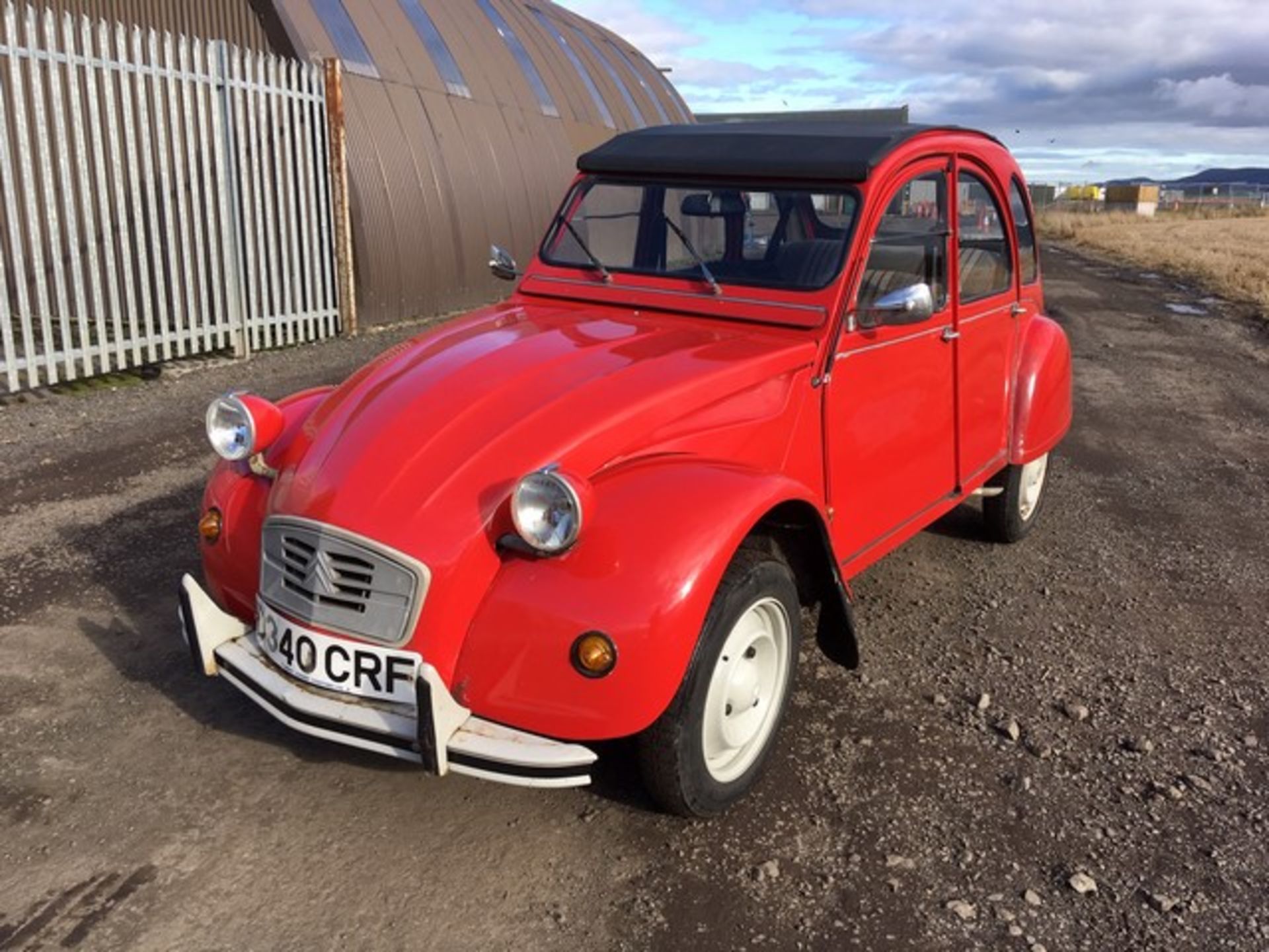 CITROEN 2 CV6 SPECIAL - 602cc - Image 2 of 14