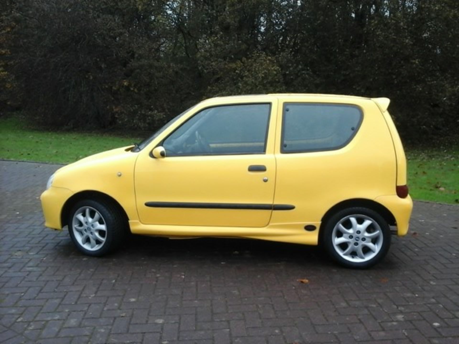 FIAT SEICENTO MICHAEL SCHUMACH - 1108cc - Image 2 of 12