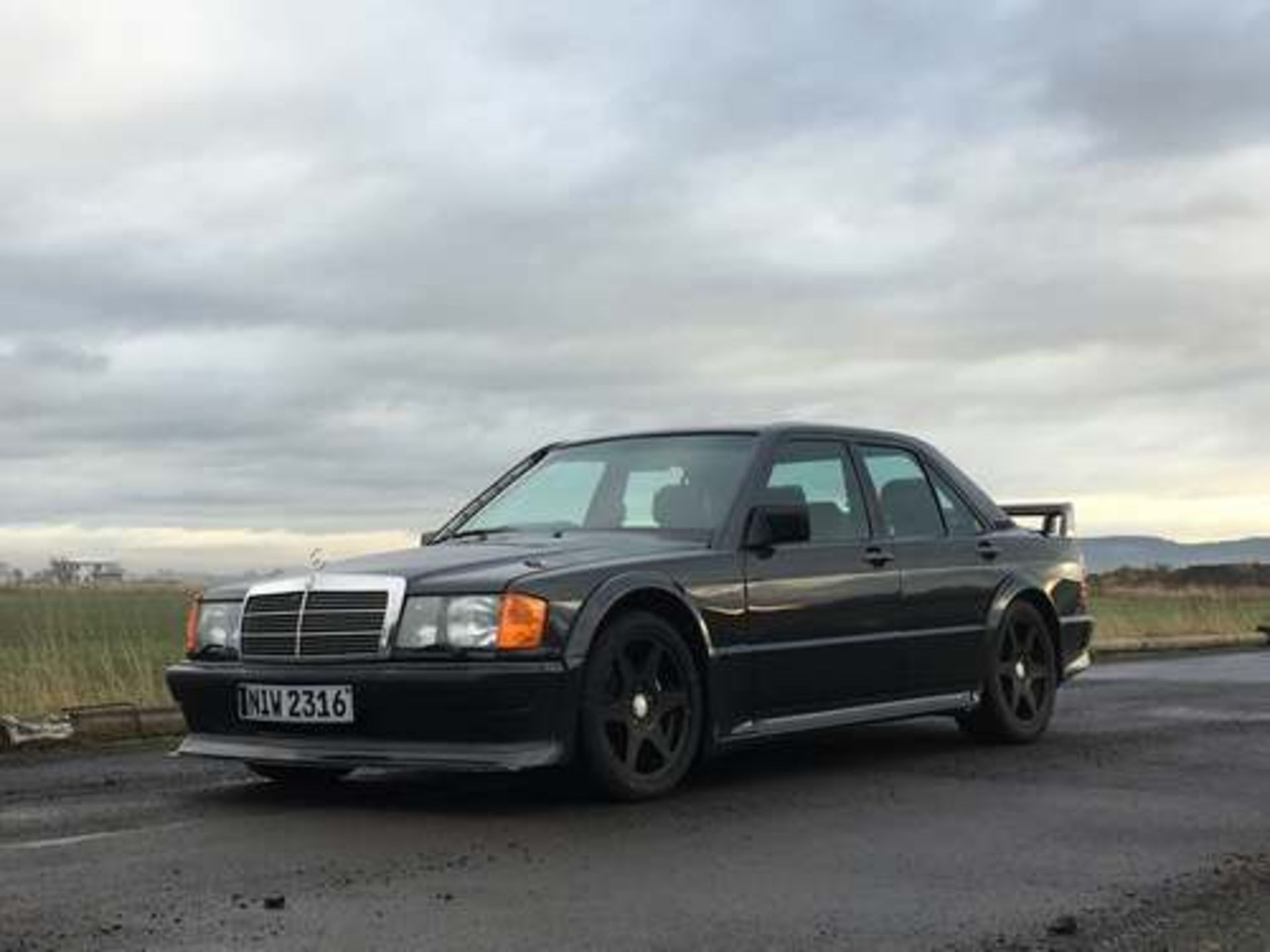 MERCEDES 190E 2.3 16 - 2299cc