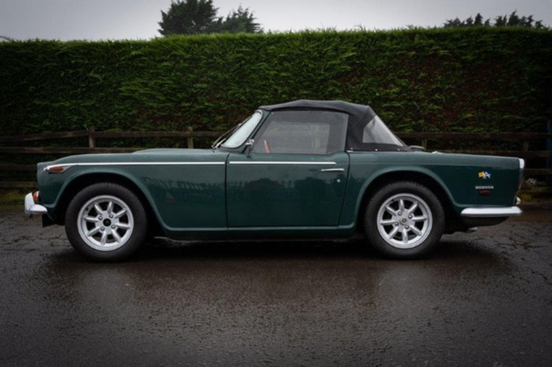 TRIUMPH TR 250 - 2498cc - Image 2 of 7