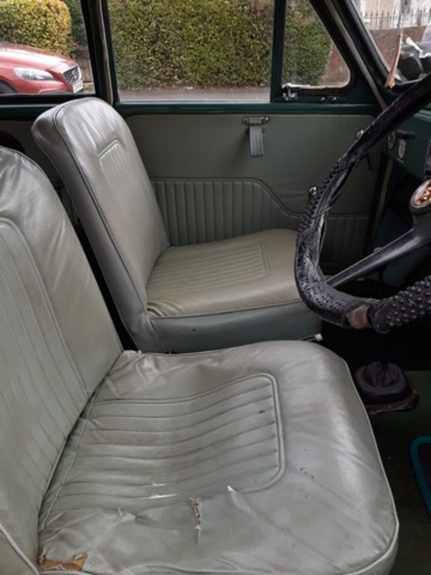 MORRIS MINOR 1000 - 1098cc - Image 8 of 25