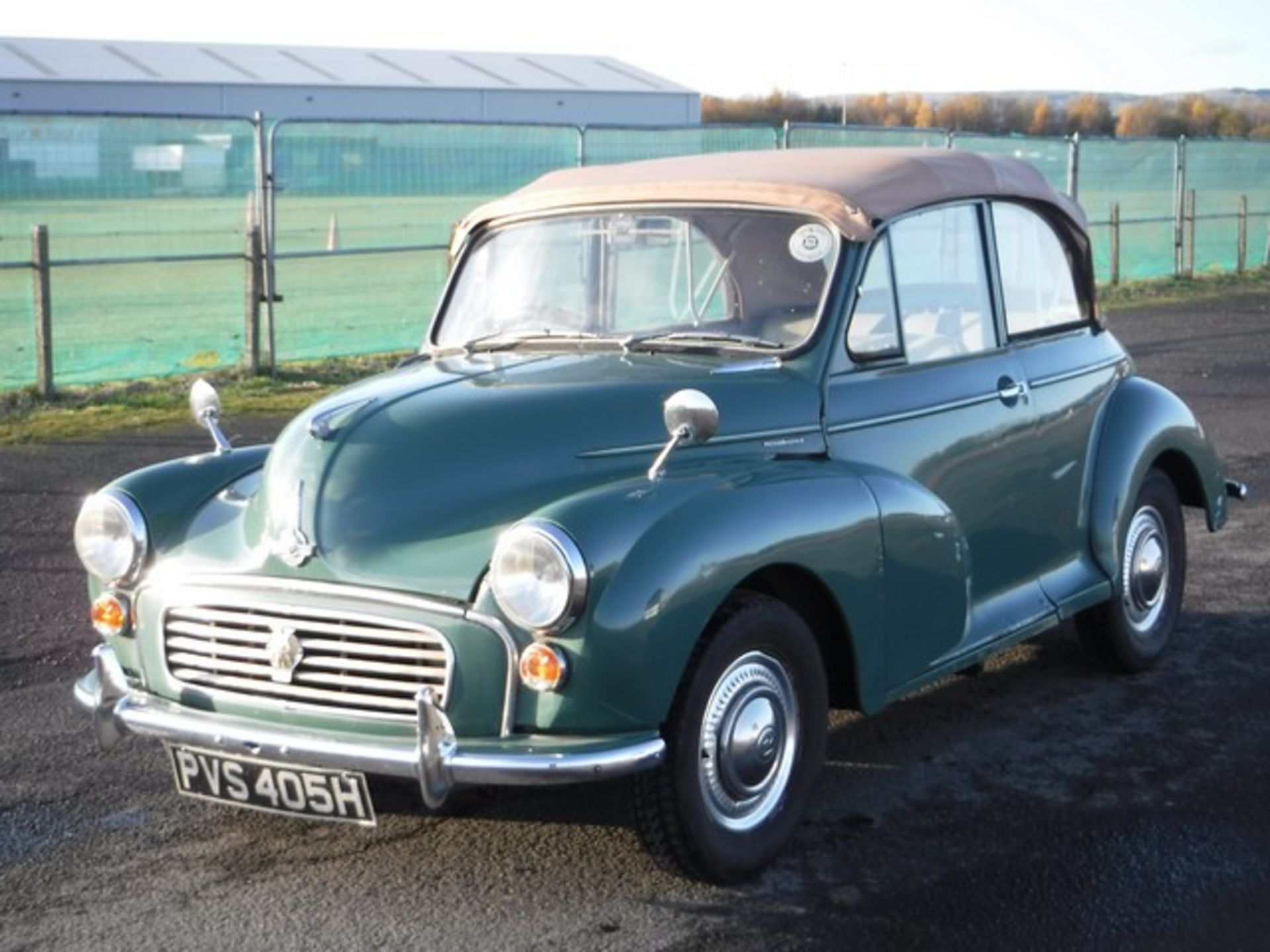 MORRIS MINOR 1000 - 1098cc - Image 14 of 25