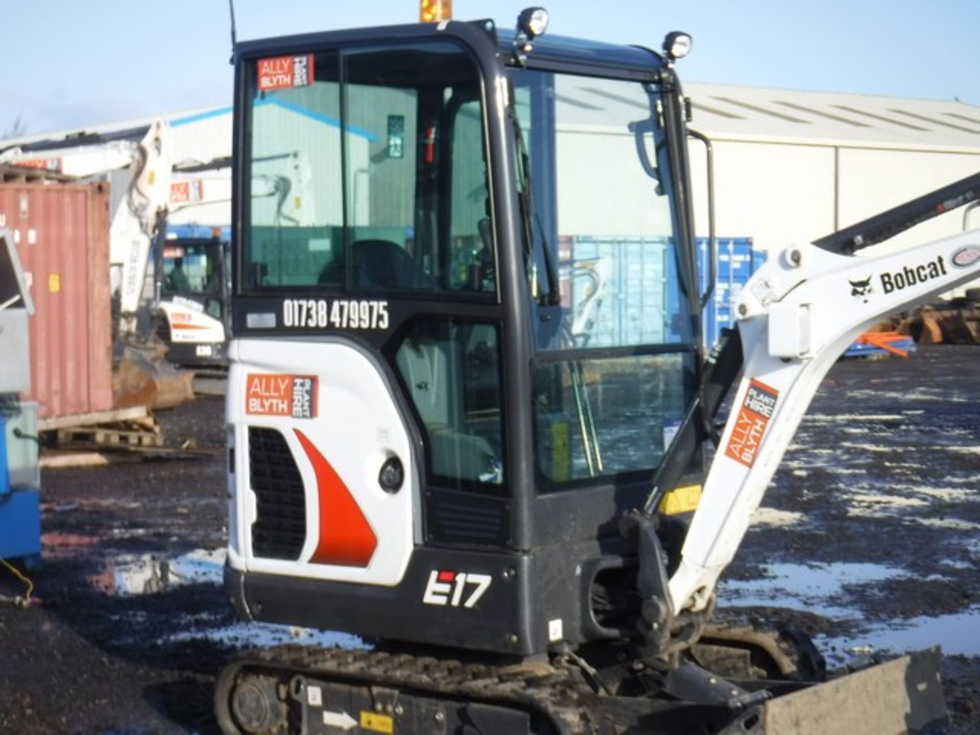 BOB CAT E17 - 2018 COMPACT EXCAVATOR WITH CAB 118 HRS (NOT VERIFIED) SN - B27H12773 - Image 3 of 10