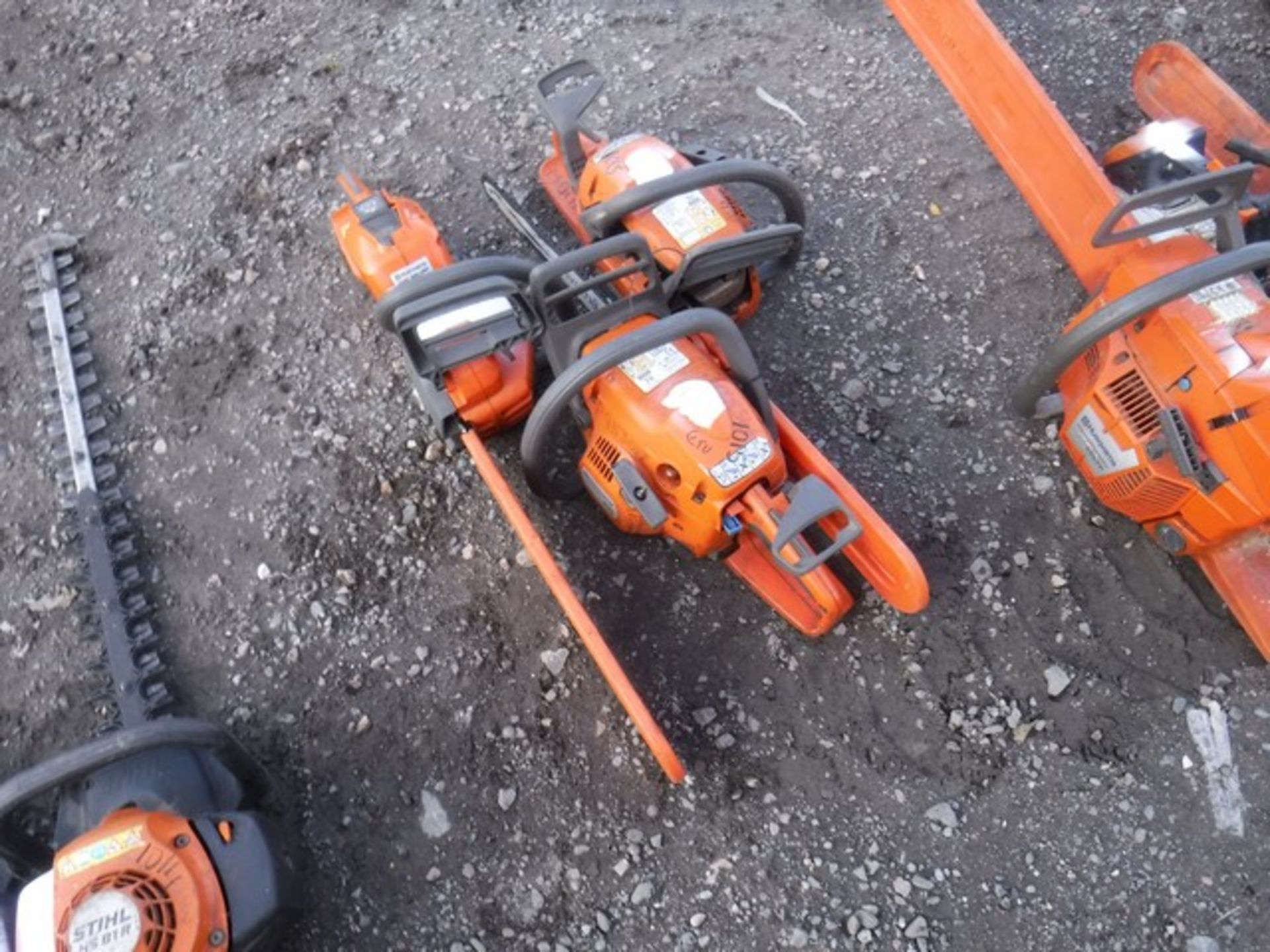 CHAIN SAW x3 - HUSQVARNA - Image 2 of 3