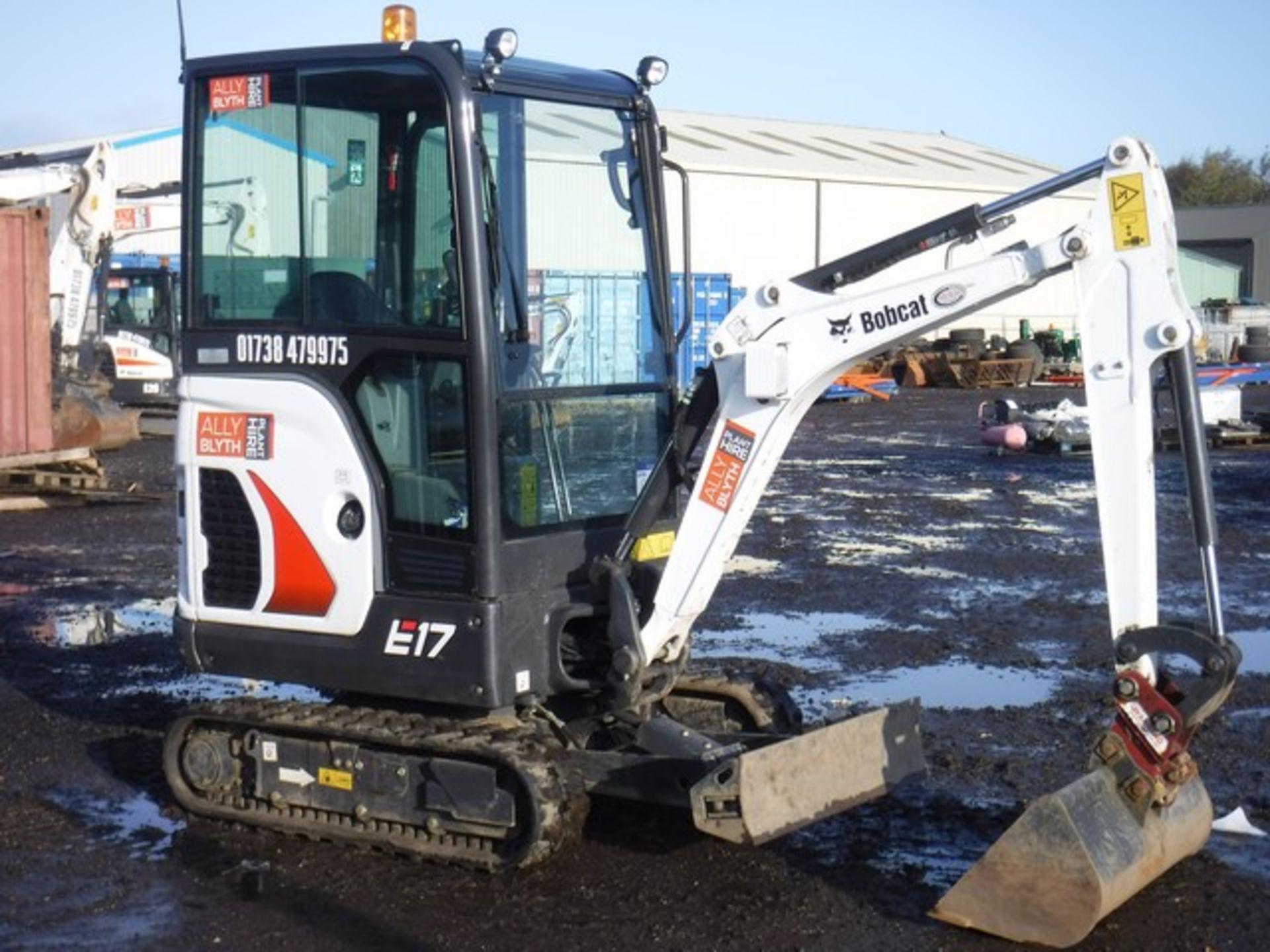 BOB CAT E17 - 2018 COMPACT EXCAVATOR WITH CAB 118 HRS (NOT VERIFIED) SN - B27H12773 - Image 2 of 10