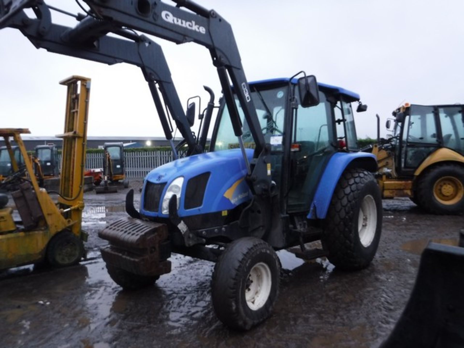 2008 NEW HOLLAND TL70A TRACTOR C/W QUICKE Q30 LOADER 4646hrs