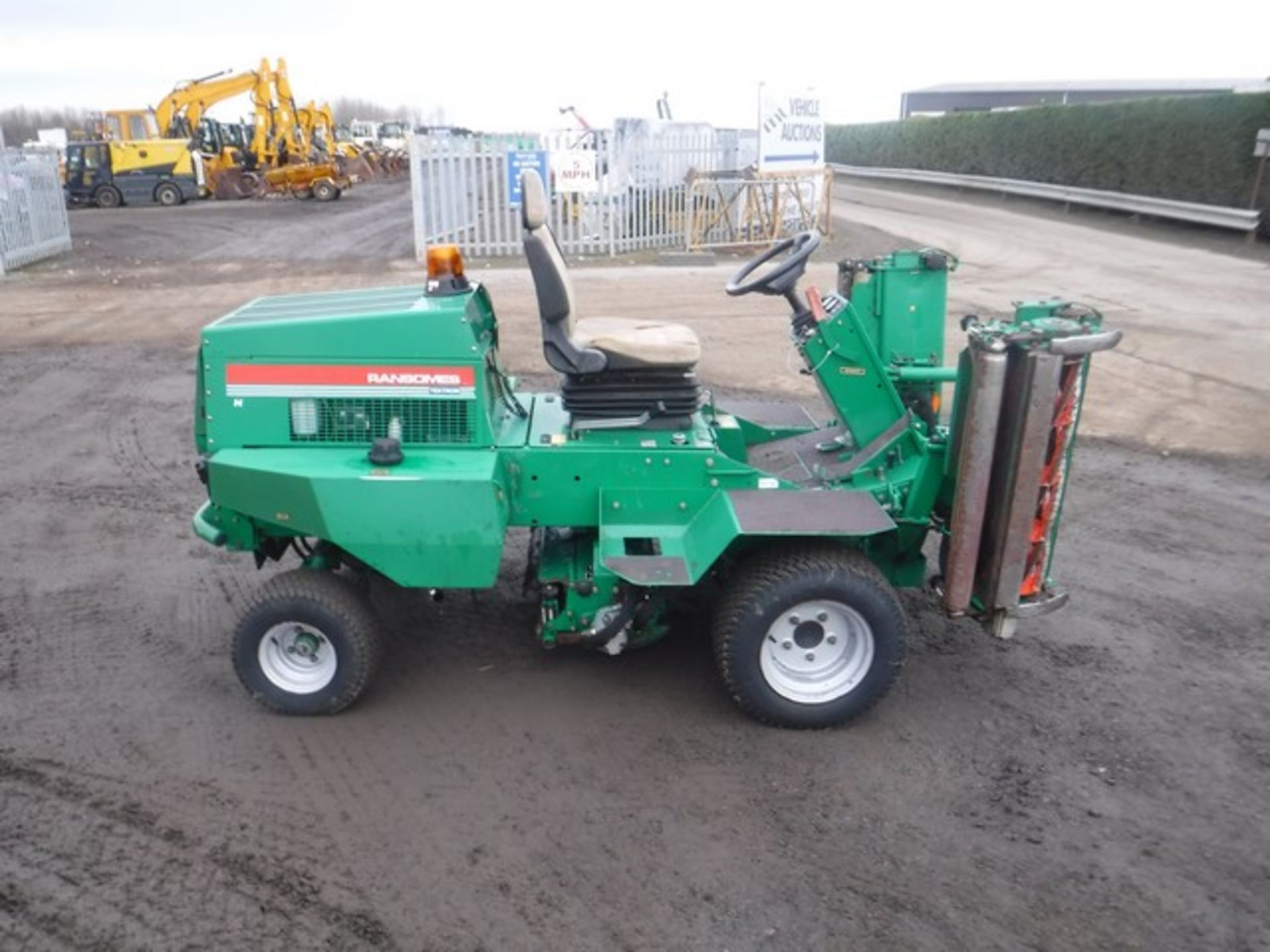 RANSOMES highway mower. 3351hrs.S/N WJ000723. Reg No. SN03 OSX - Image 2 of 7