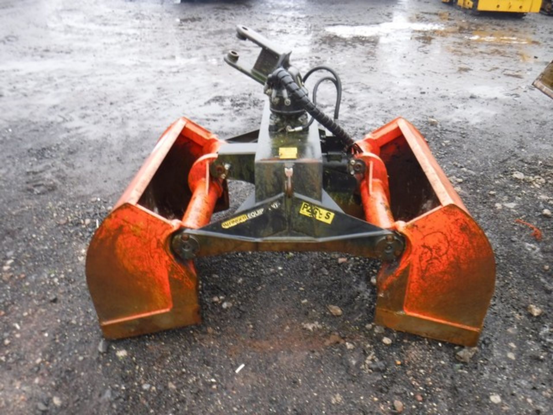 Clamshell bucket grab 4.5 tonne