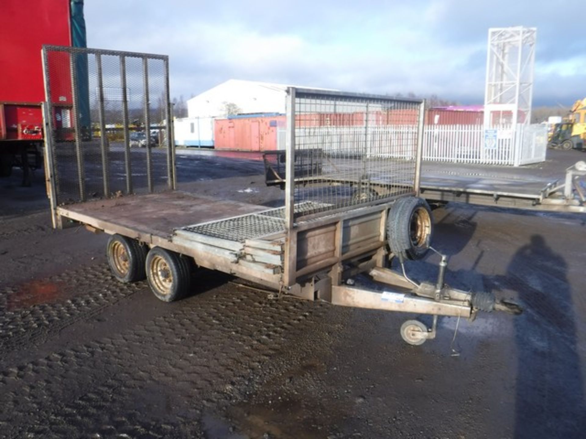 INDESPENSION 12' x 6' twin axle plant trailer