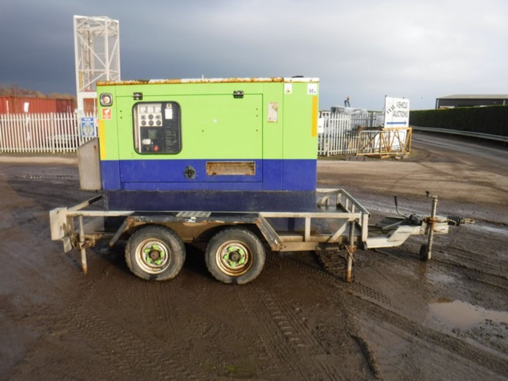 F.G. Wilson LCH 60KVA diesel generator on twin axle trailer 14253 hrs (not verified) ID no. 60-33 S - Bild 3 aus 9