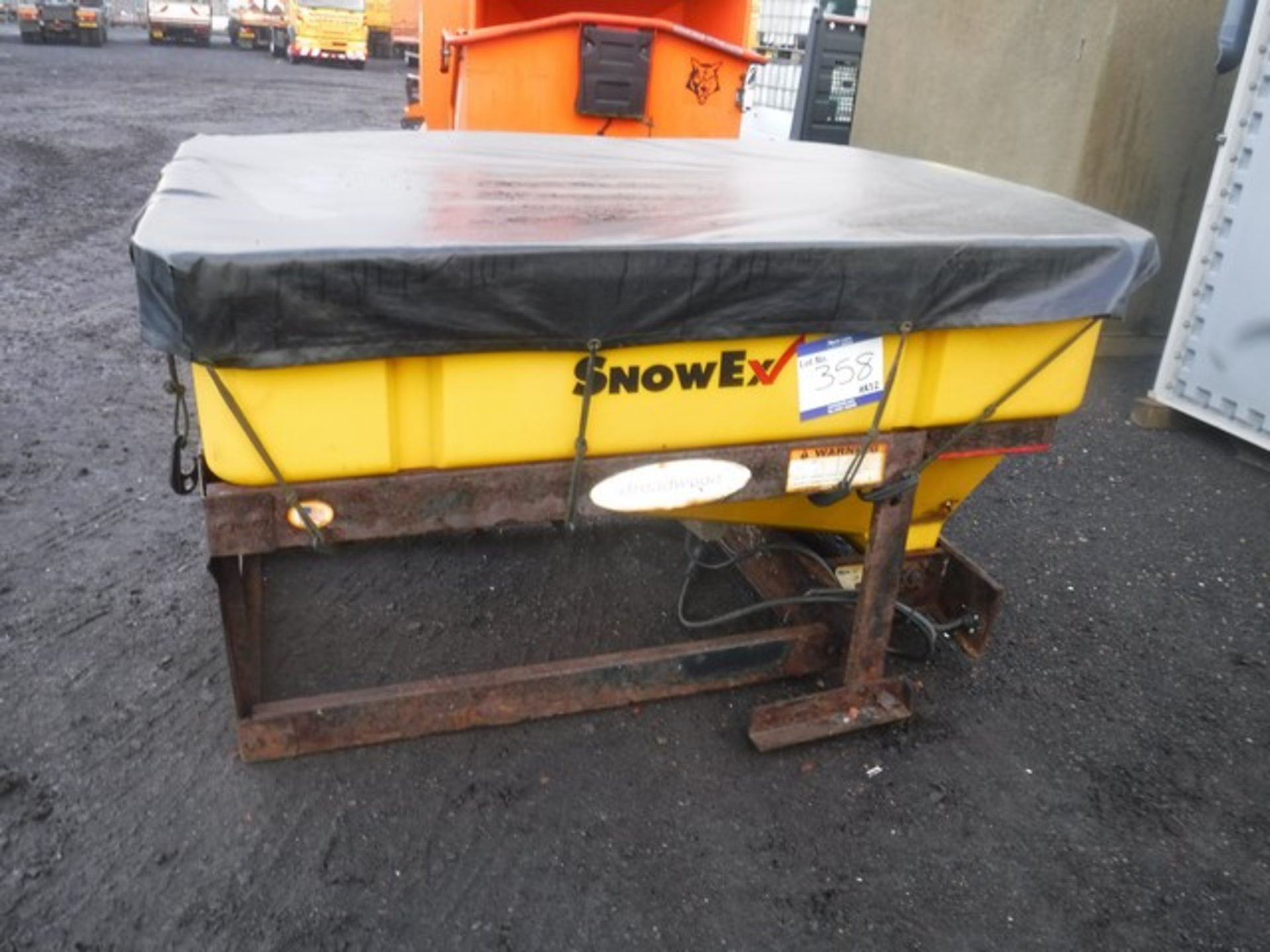 SNOWEX SP600 gritter S/N E1-712112
