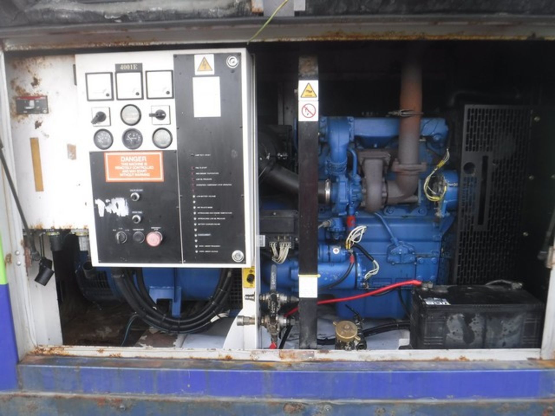 F.G. Wilson 60KVA diesel generator on twin axle trailer 12512 hrs (not verifed)ID no. 60-11 S/N FGW - Bild 5 aus 9