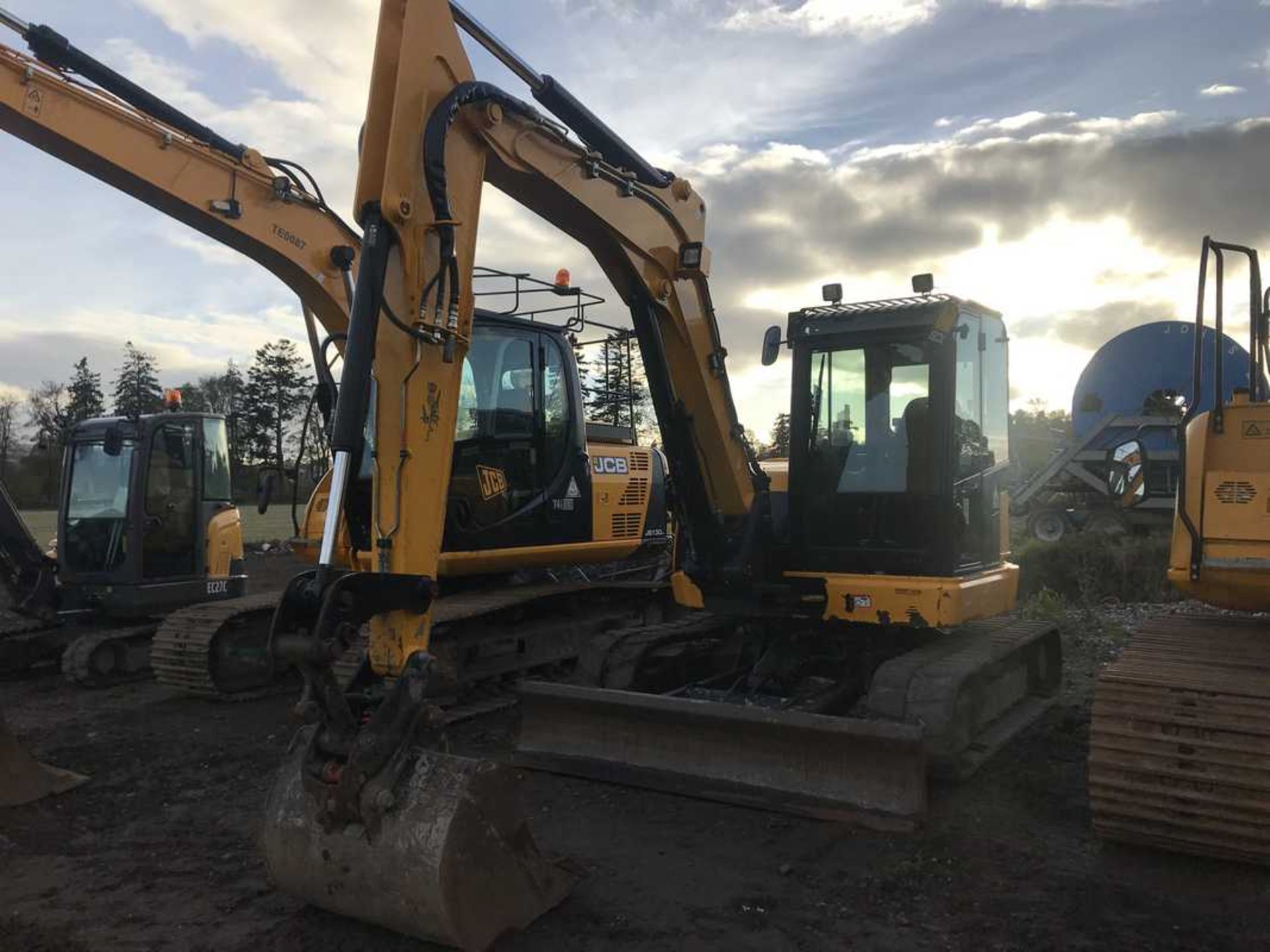 2015 JCB 85Z-1 midi-excavator c/w rubber tracks, q/hitch, air con, bladeVIN - JCB085Z1E02249176 486