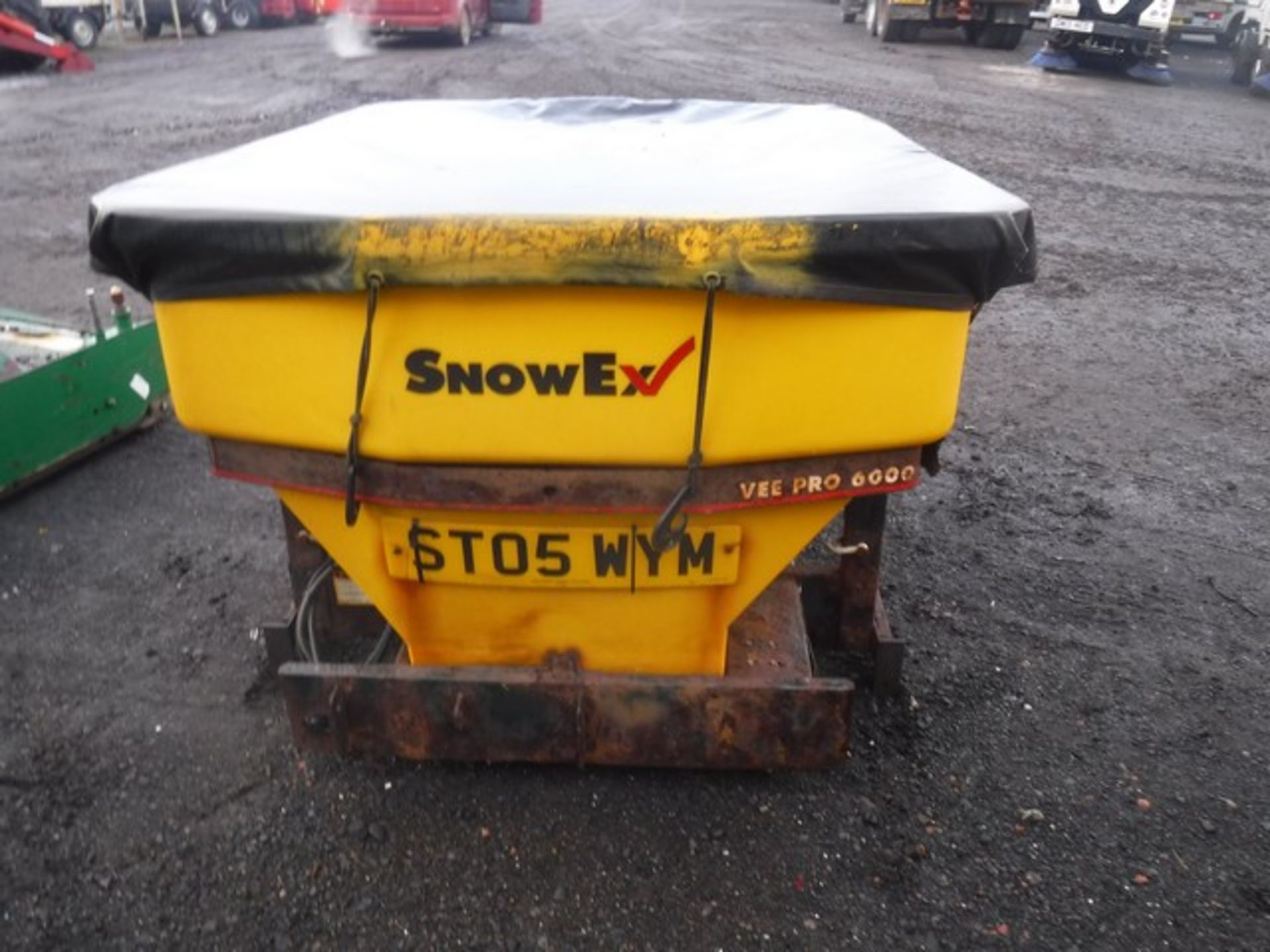 SNOWEX SP600 gritter S/N E1-712112 - Bild 2 aus 3