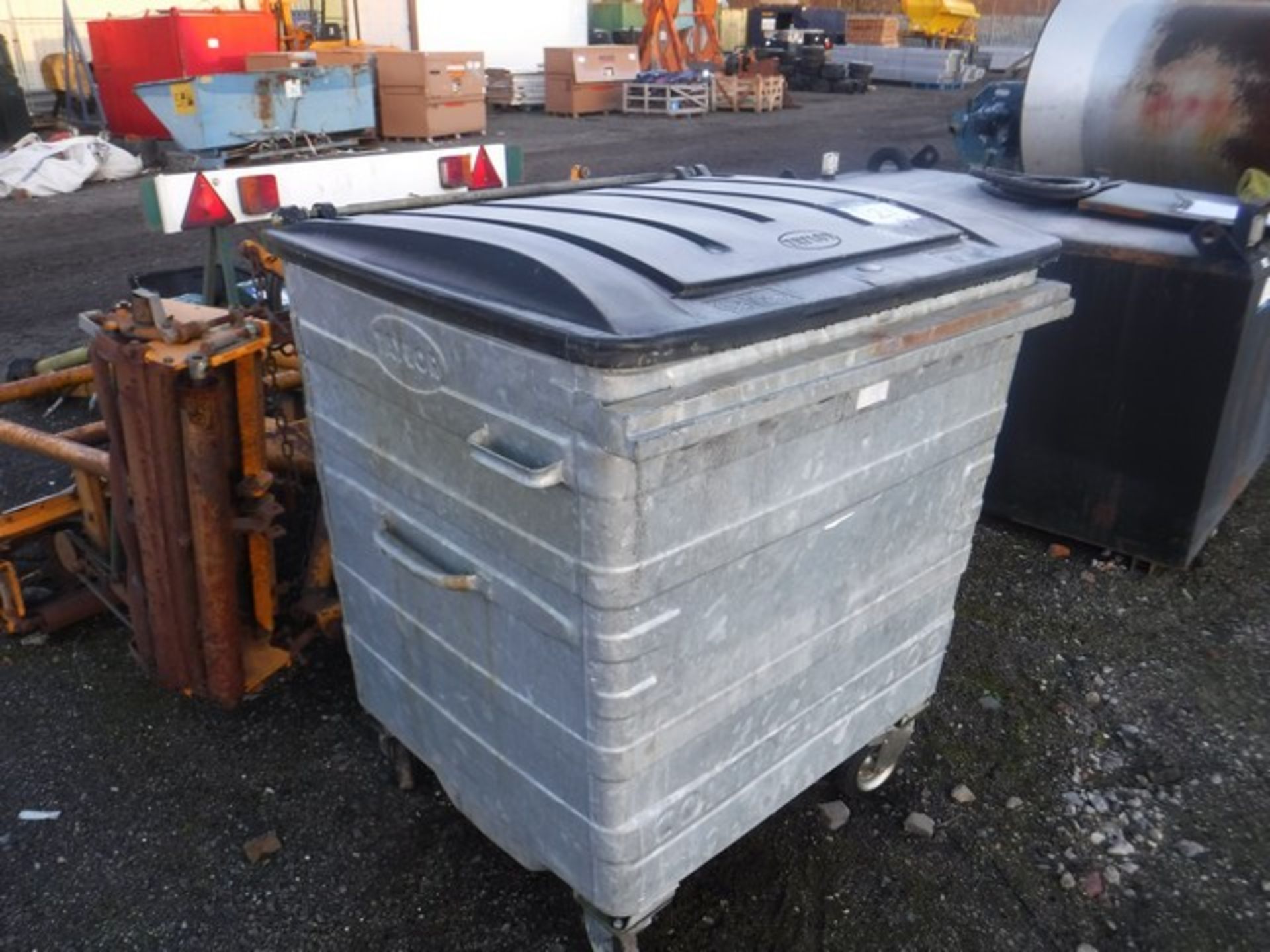 Commercial wheelie bin. - Image 2 of 2