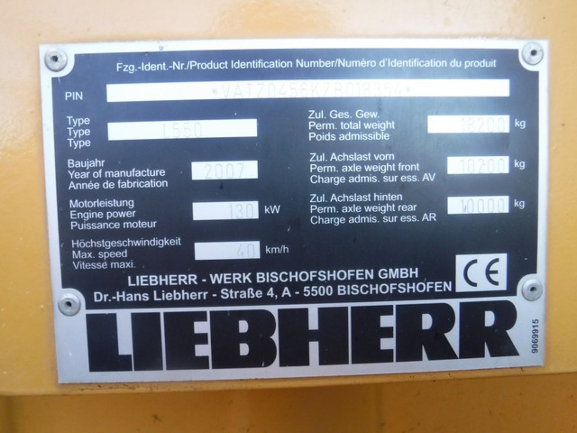 2007 LIEBHERR 550 2 PLUS 2 loading shovel. S/N VATZ0456KZB018354 11,469 hrs (not verified) sold with - Bild 7 aus 10