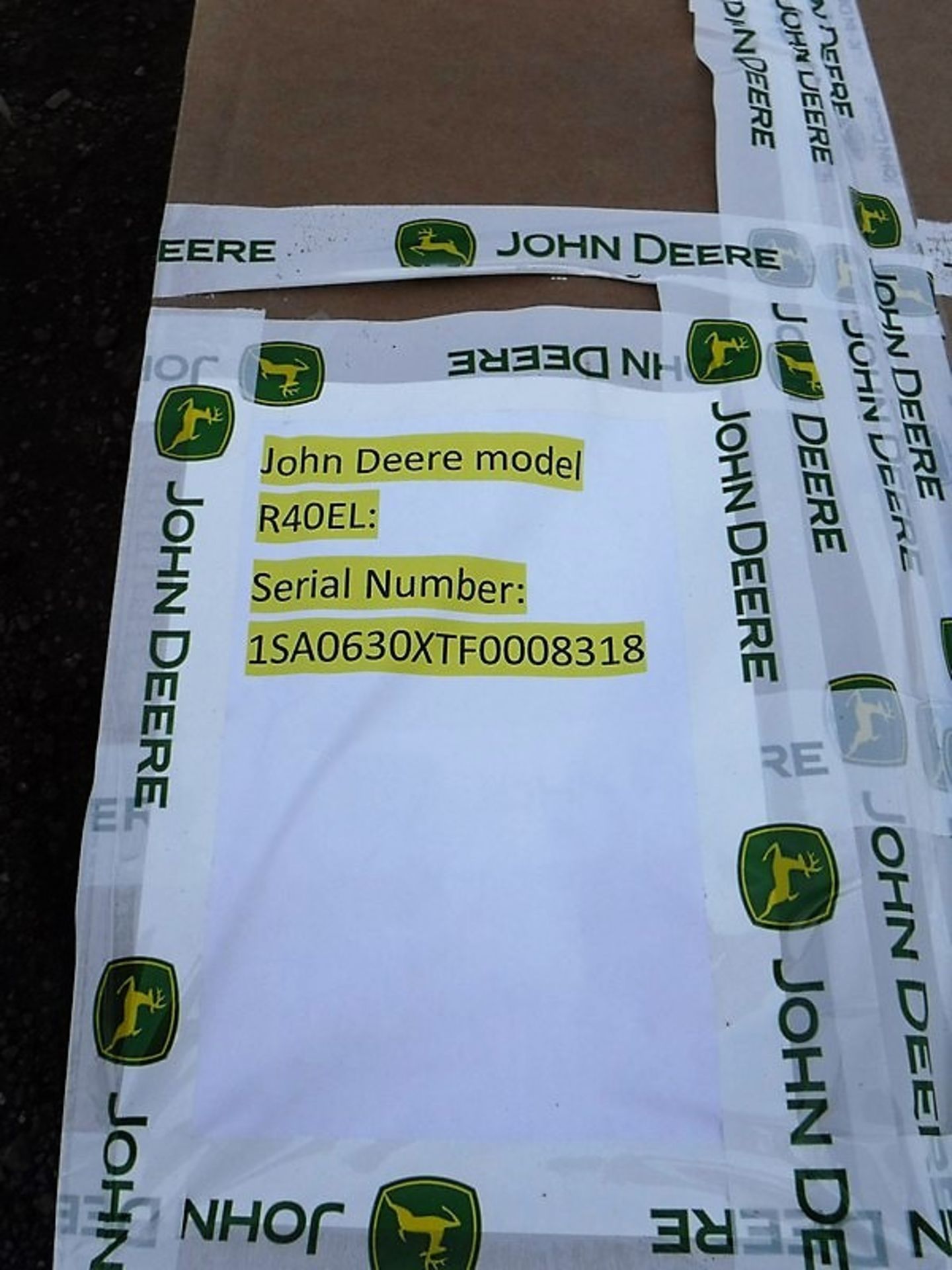JOHN DEERE R40EL 240v push rotary c/w collection ISA0630XTF0008318 - Image 2 of 2