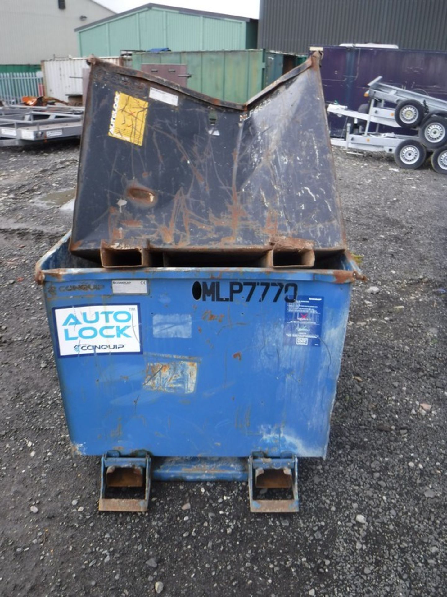 2016 & 2017 CONQUIP 1200ltr tipping skips S/N CQ62860 & CQ57230. Asset Nos 7770 & 6693 - Image 4 of 6