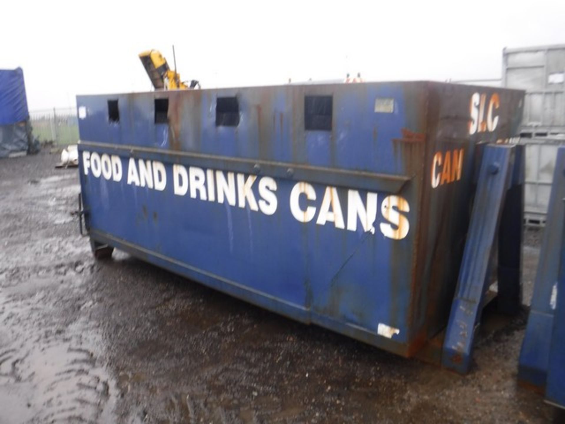 Hook loader bottle bank skip