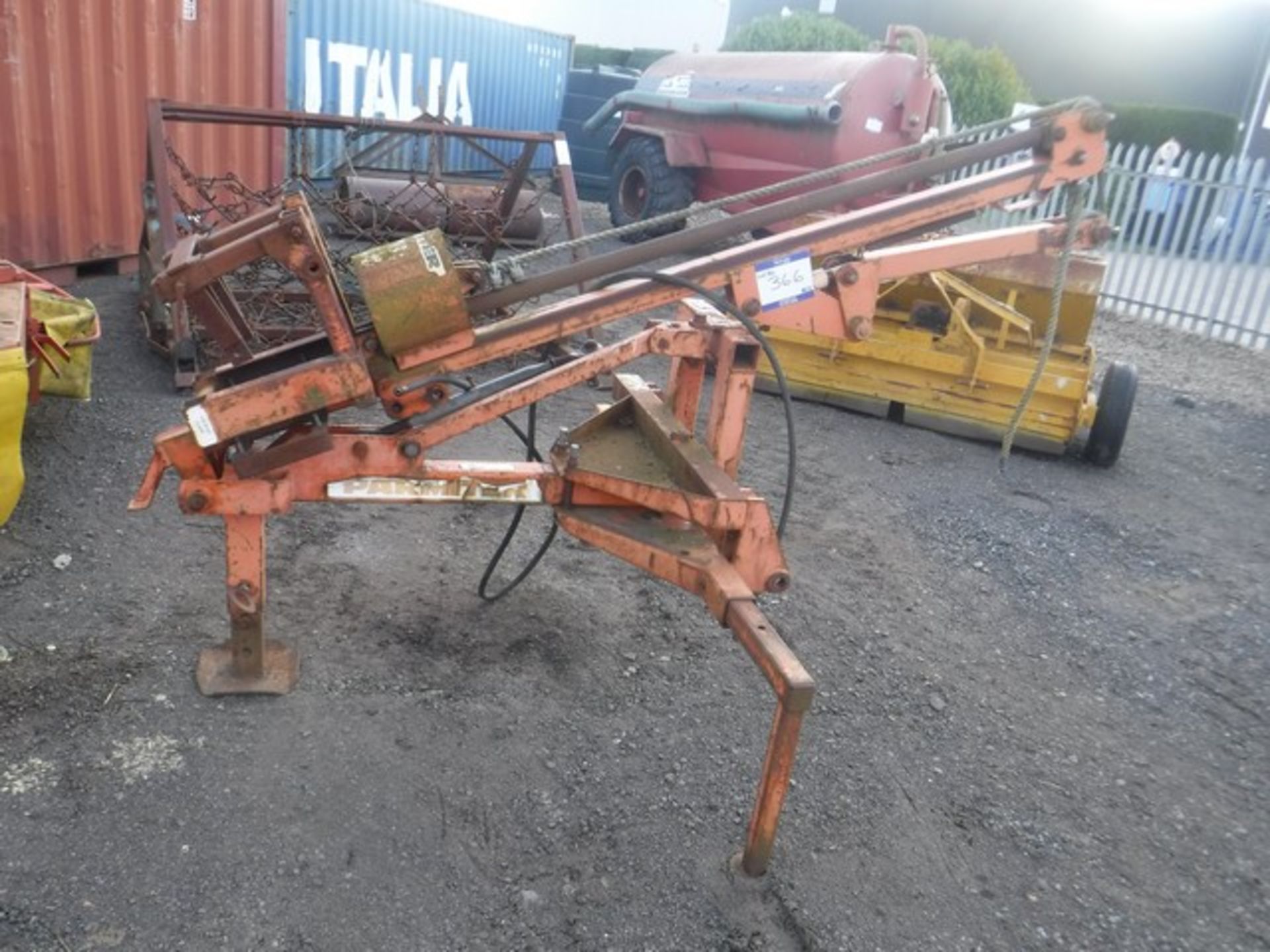 PARMITER tractor mounted post chapper
